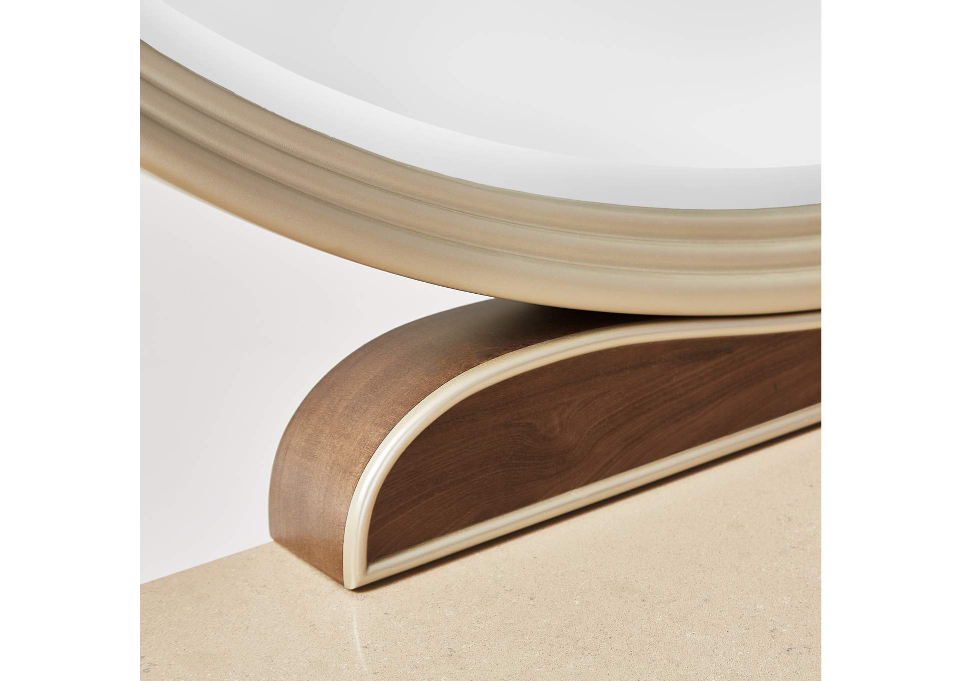 Villa cherie Dresser and Mirror - Hazelnut image 8