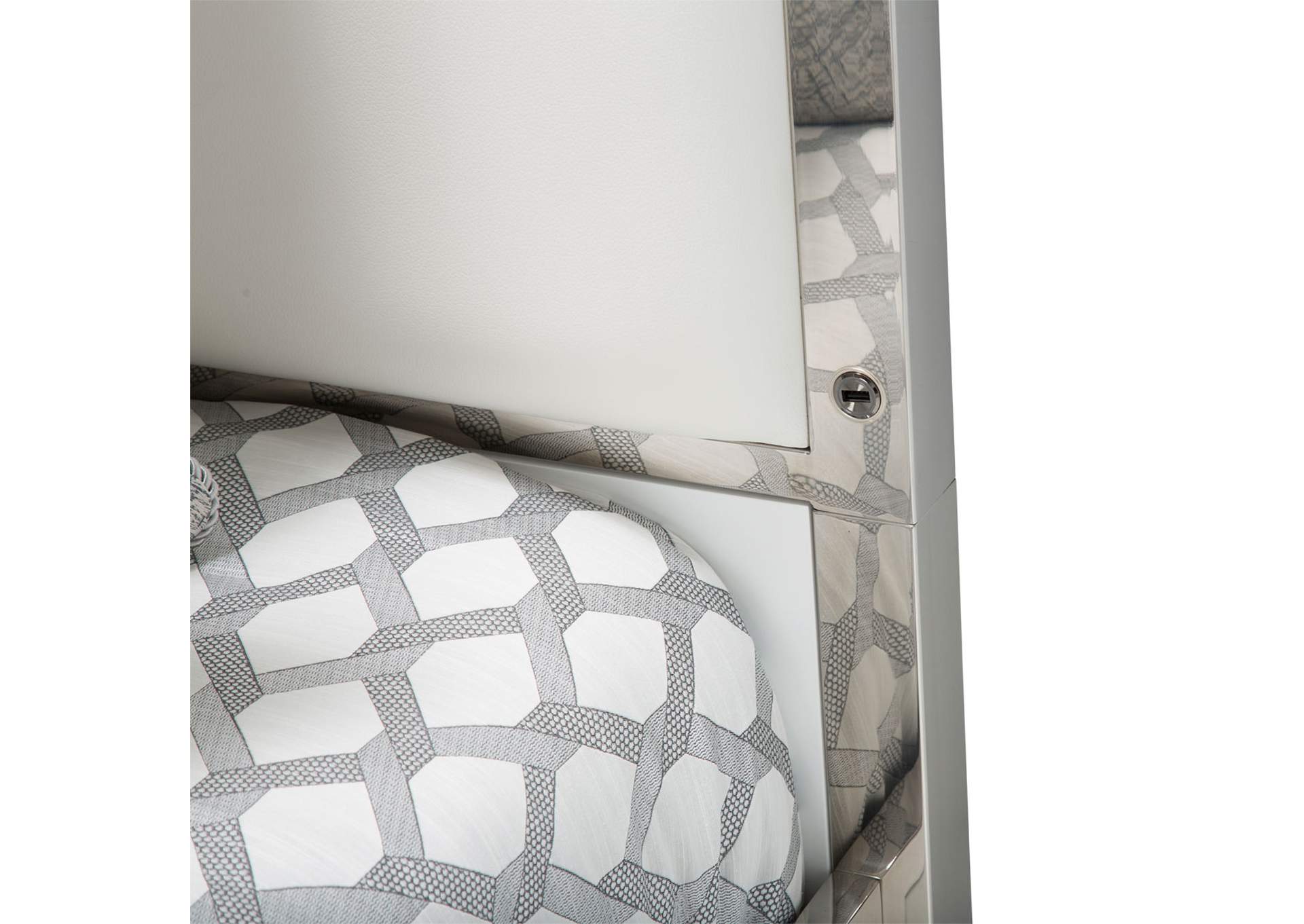 State St. California King Canopy Bed - Satin White image 4
