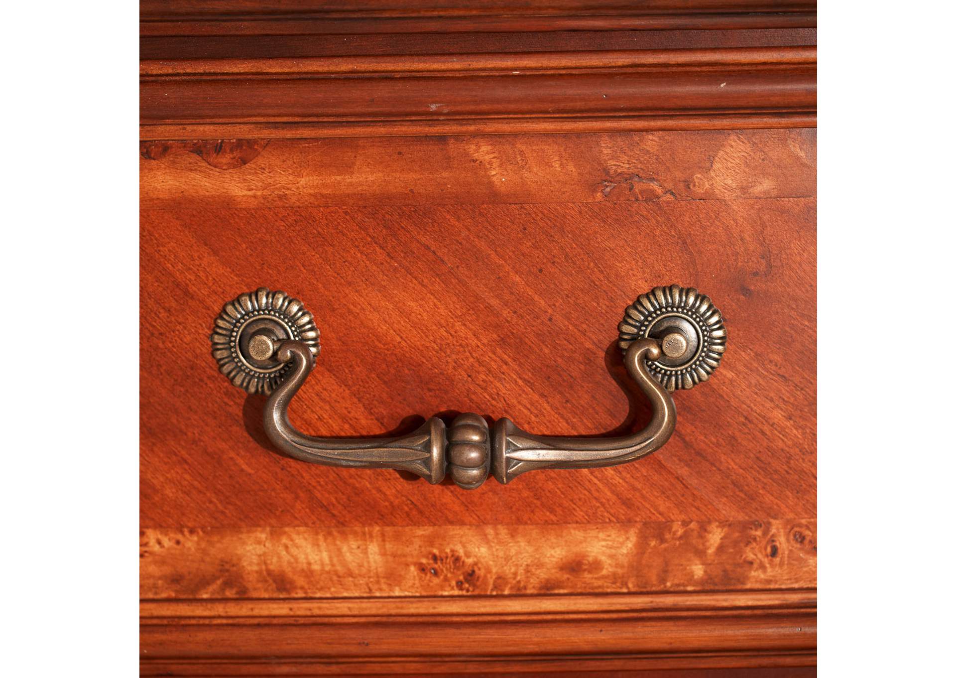 Cortina Six-Drawer Chest - Honey Walnut image 8