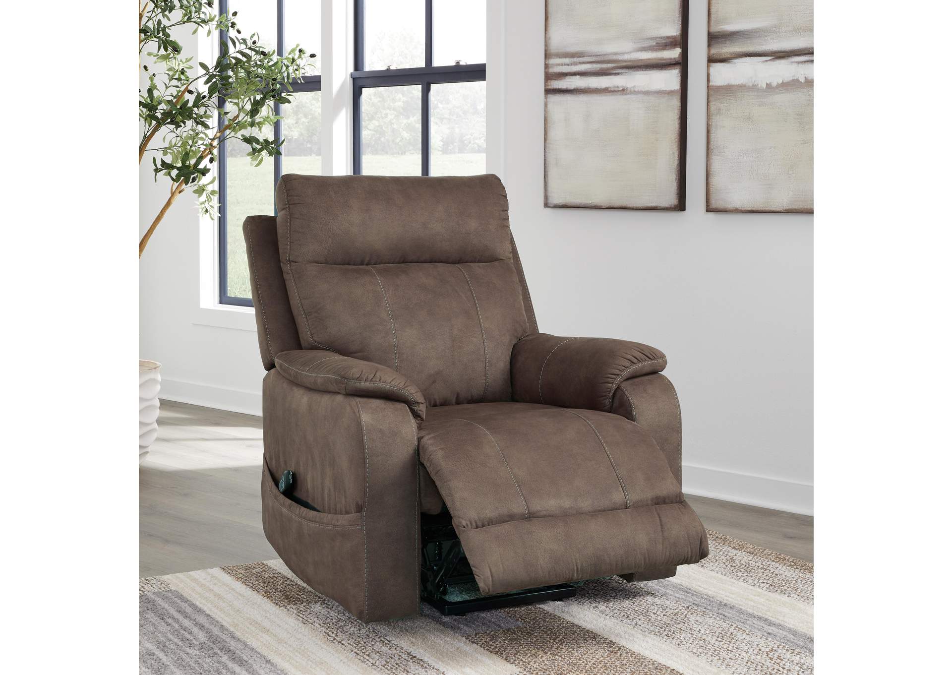 Crestmeade Power Lift Recliner image 3