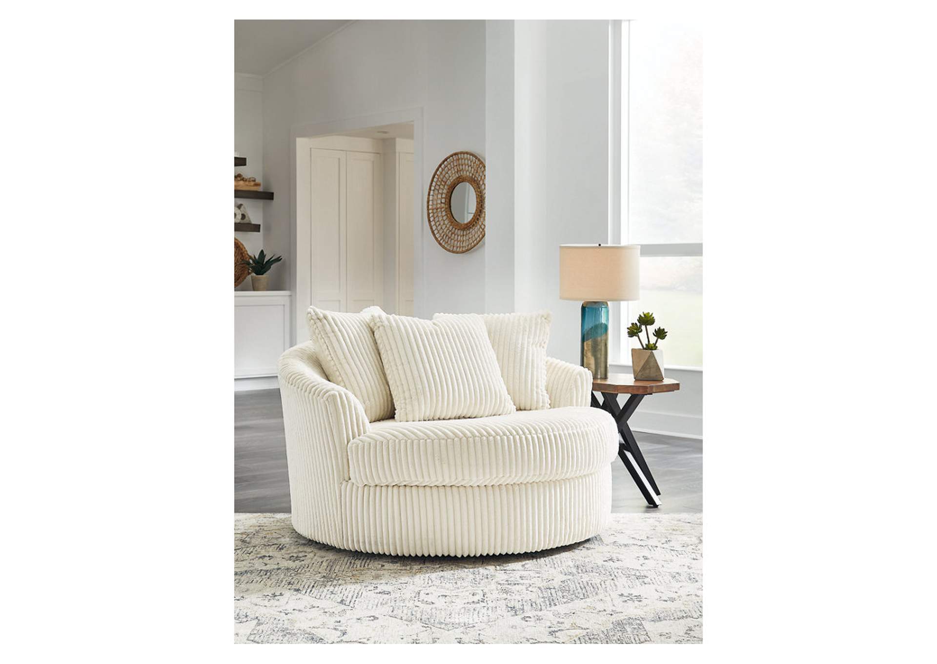Lindyn Oversized Swivel Accent Chair image 8