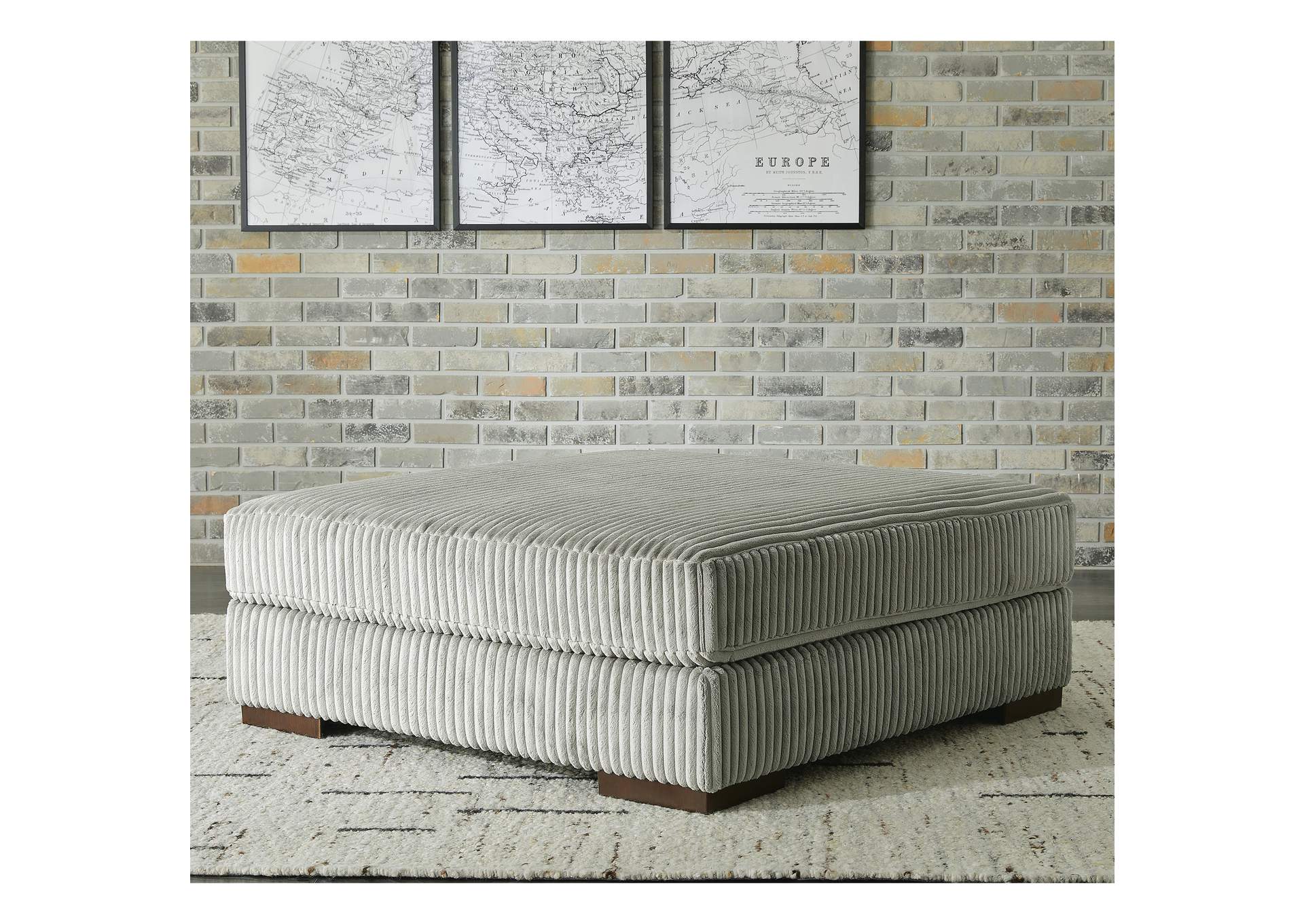 Lindyn Oversized Accent Ottoman image 5
