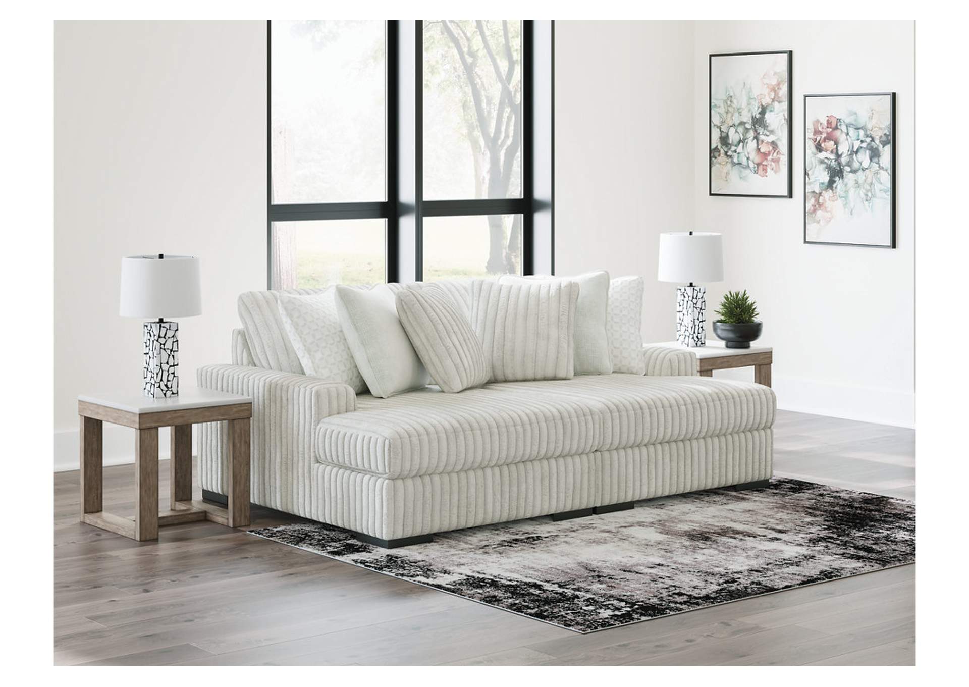 Stupendous 2-Piece Sectional with Chaise image 7