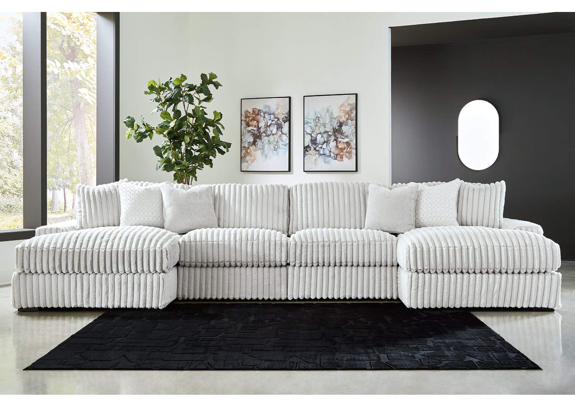 Stupendous 4-Piece Sectional with Double Chaise image 3