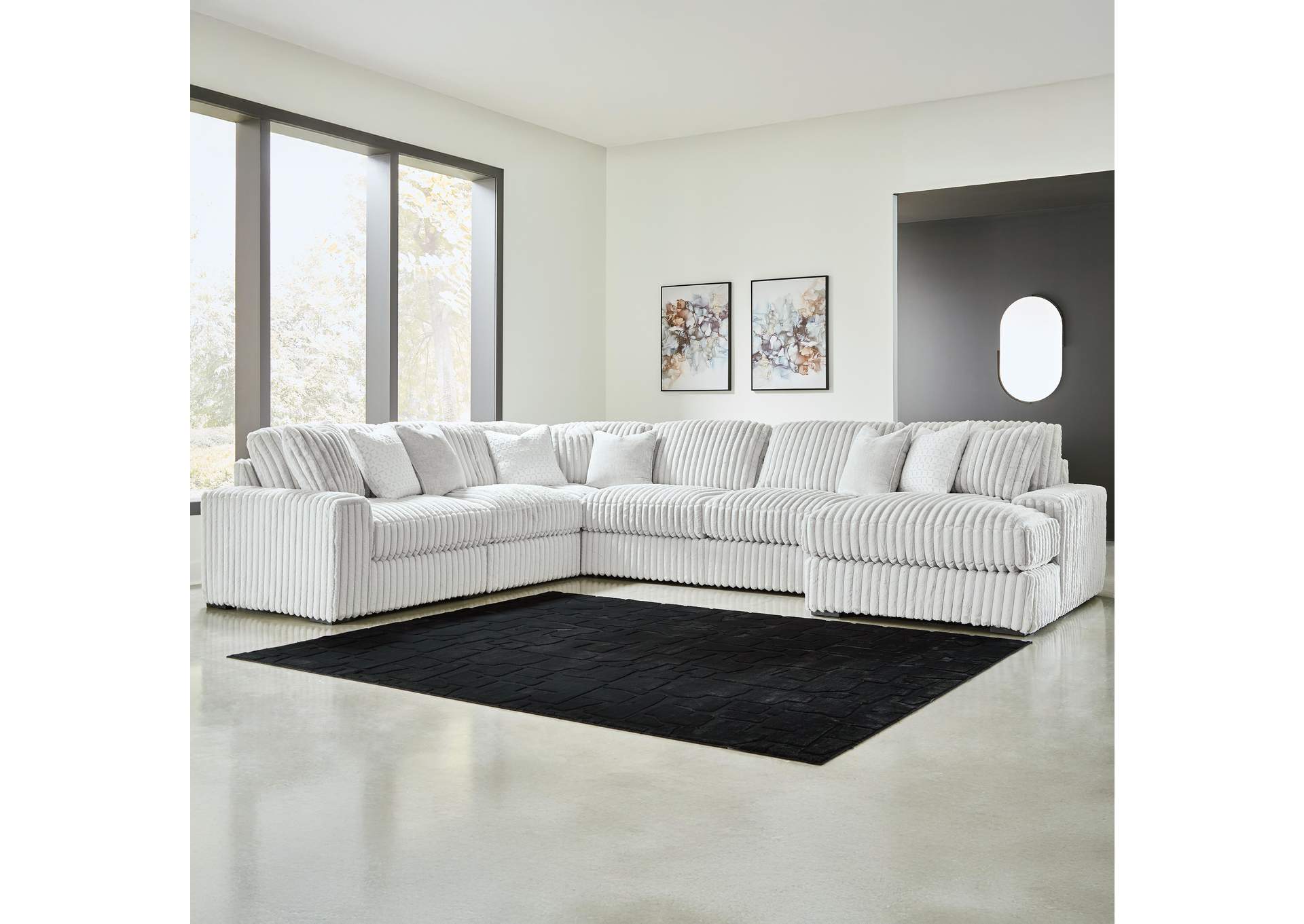 Stupendous 6-Piece Sectional with Chaise image 5
