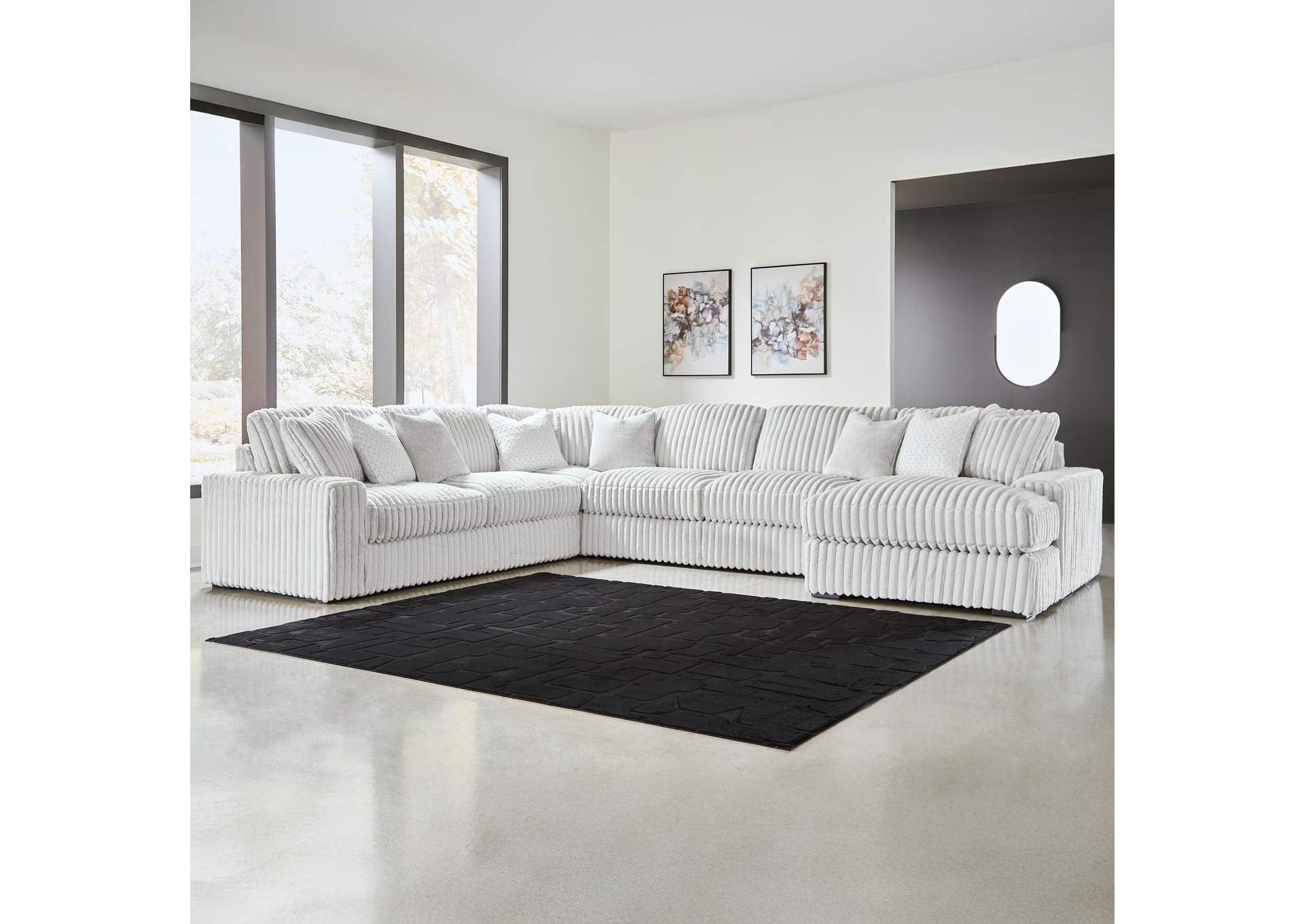 Stupendous 5-Piece Sectional with Chaise image 5