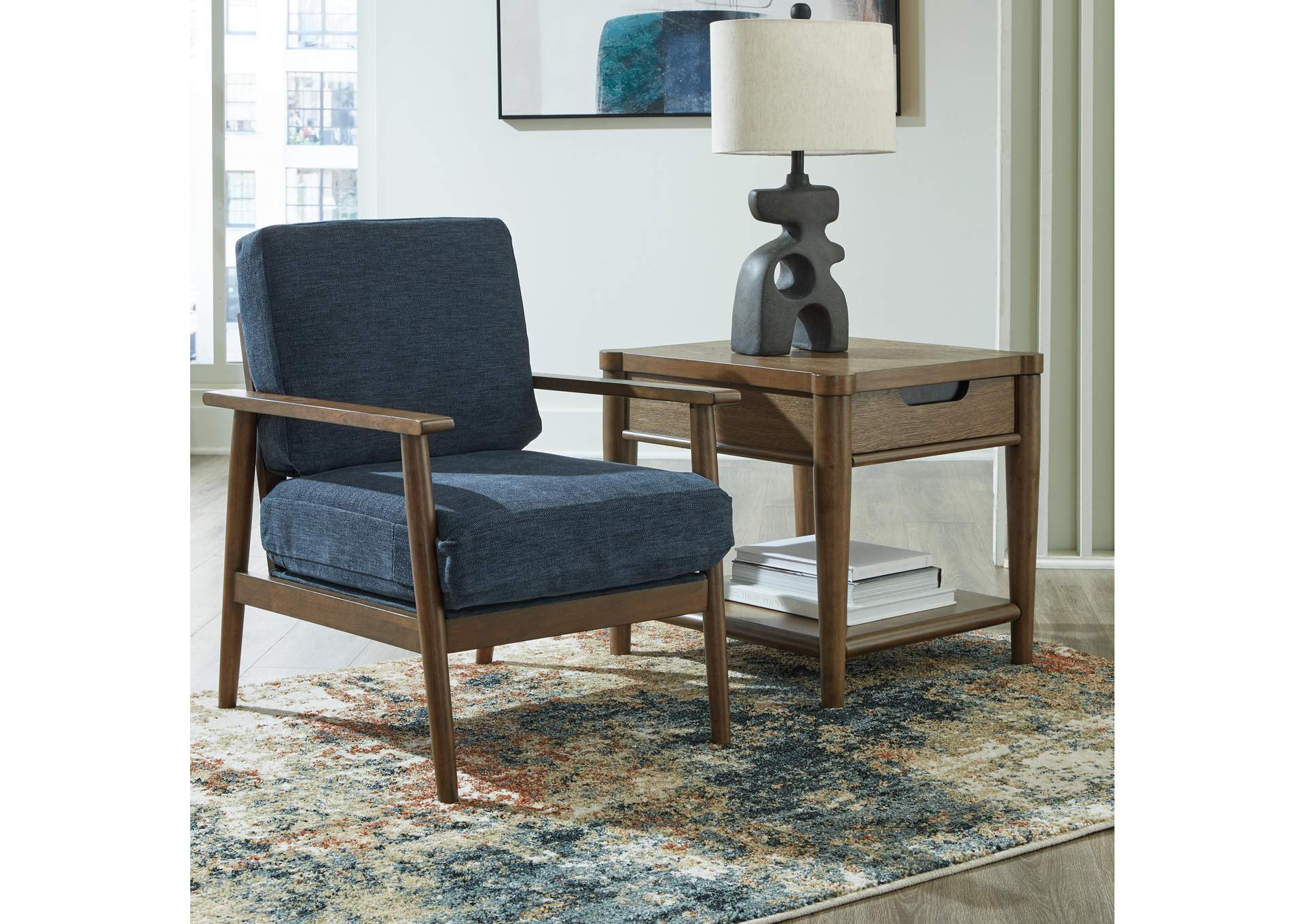 Bixler Accent Chair image 5