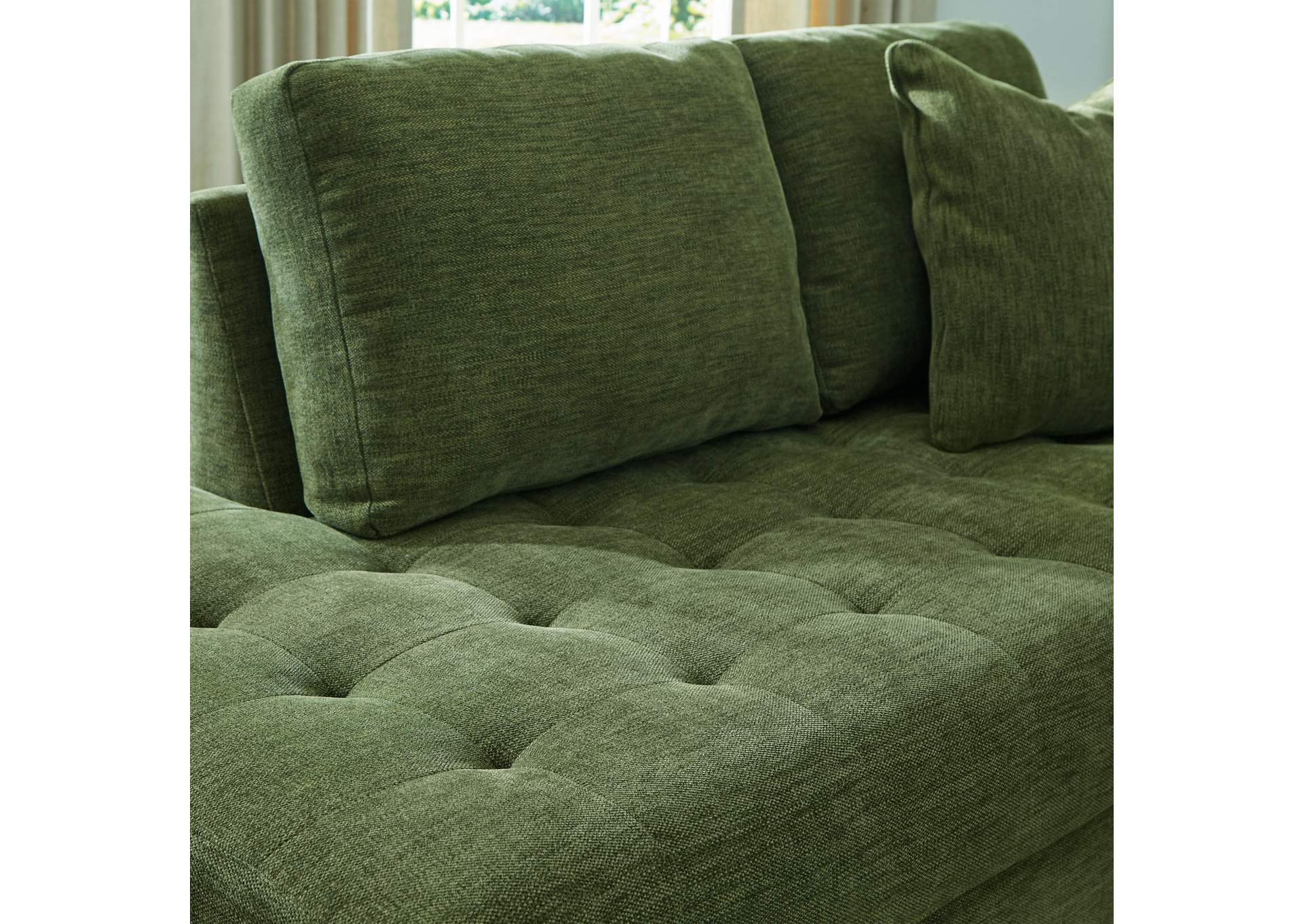 Bixler Right-Arm Facing Corner Chaise image 6