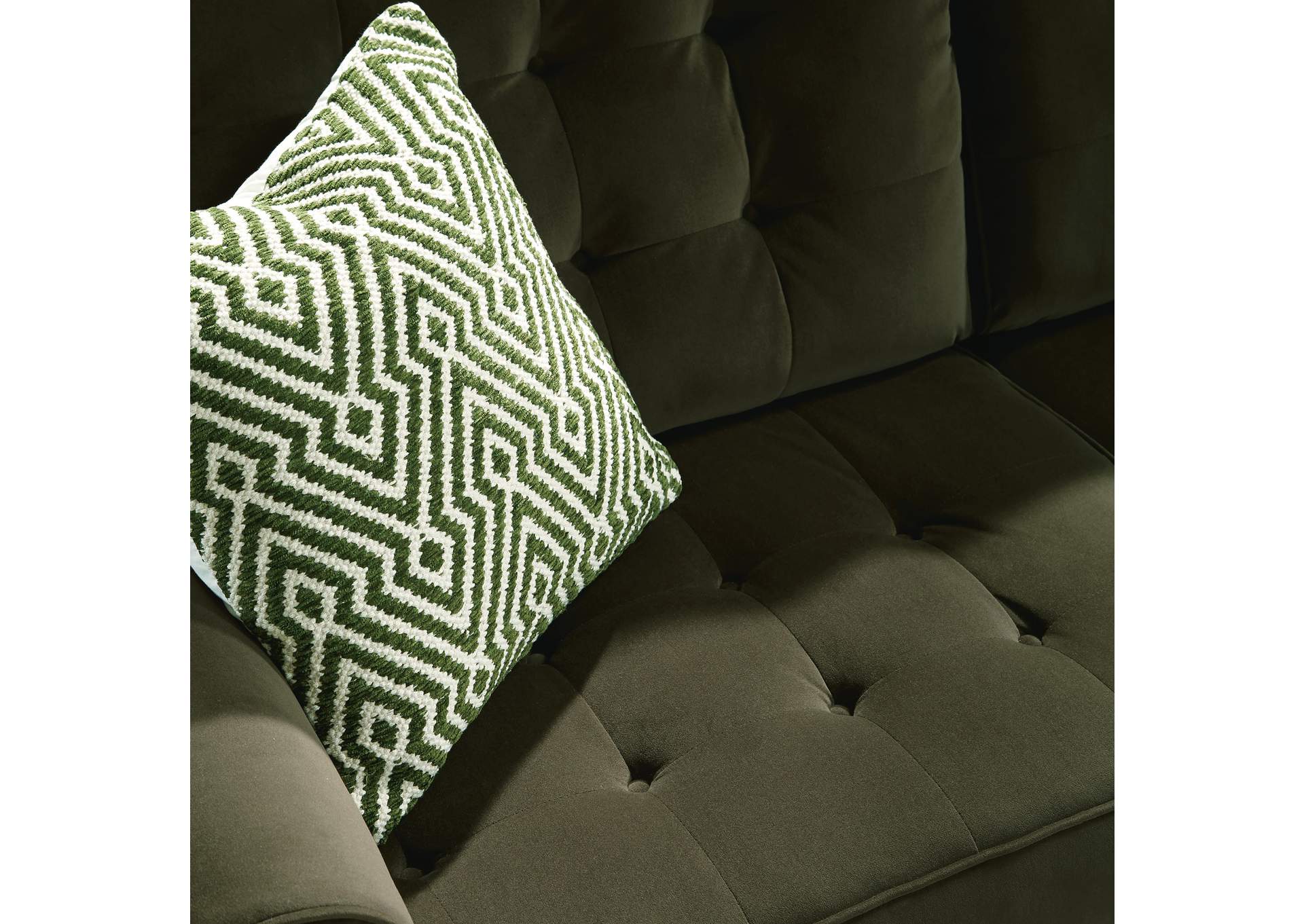 Reveon Lakes Sofa image 9