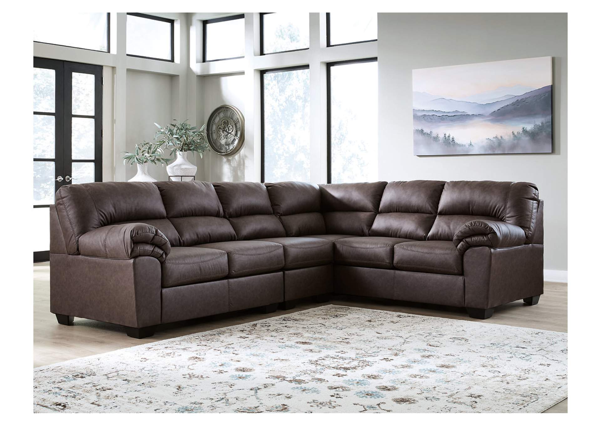 WillowBend 3-Piece Sectional image 2