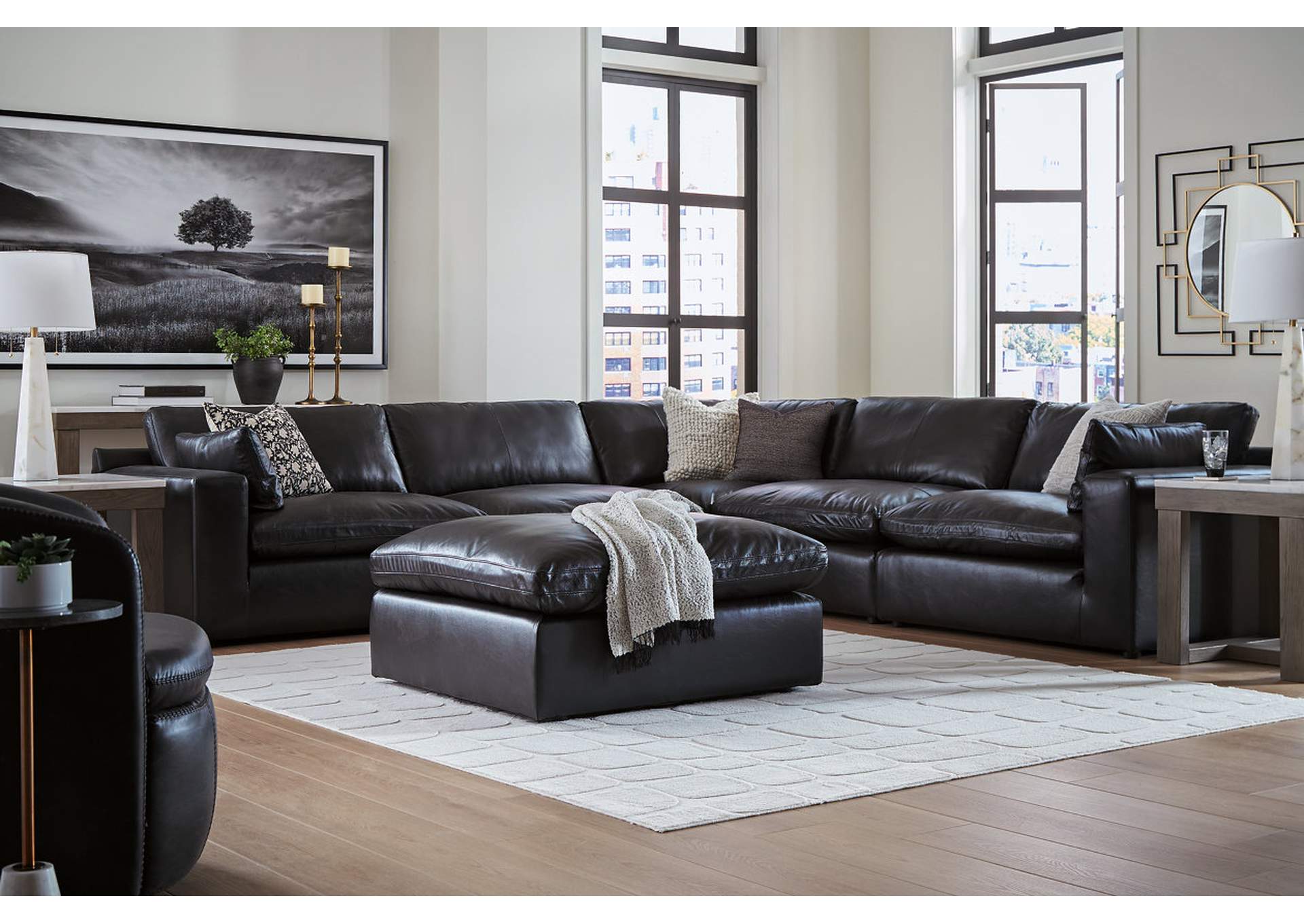 Emilia 5-Piece Sectional image 5