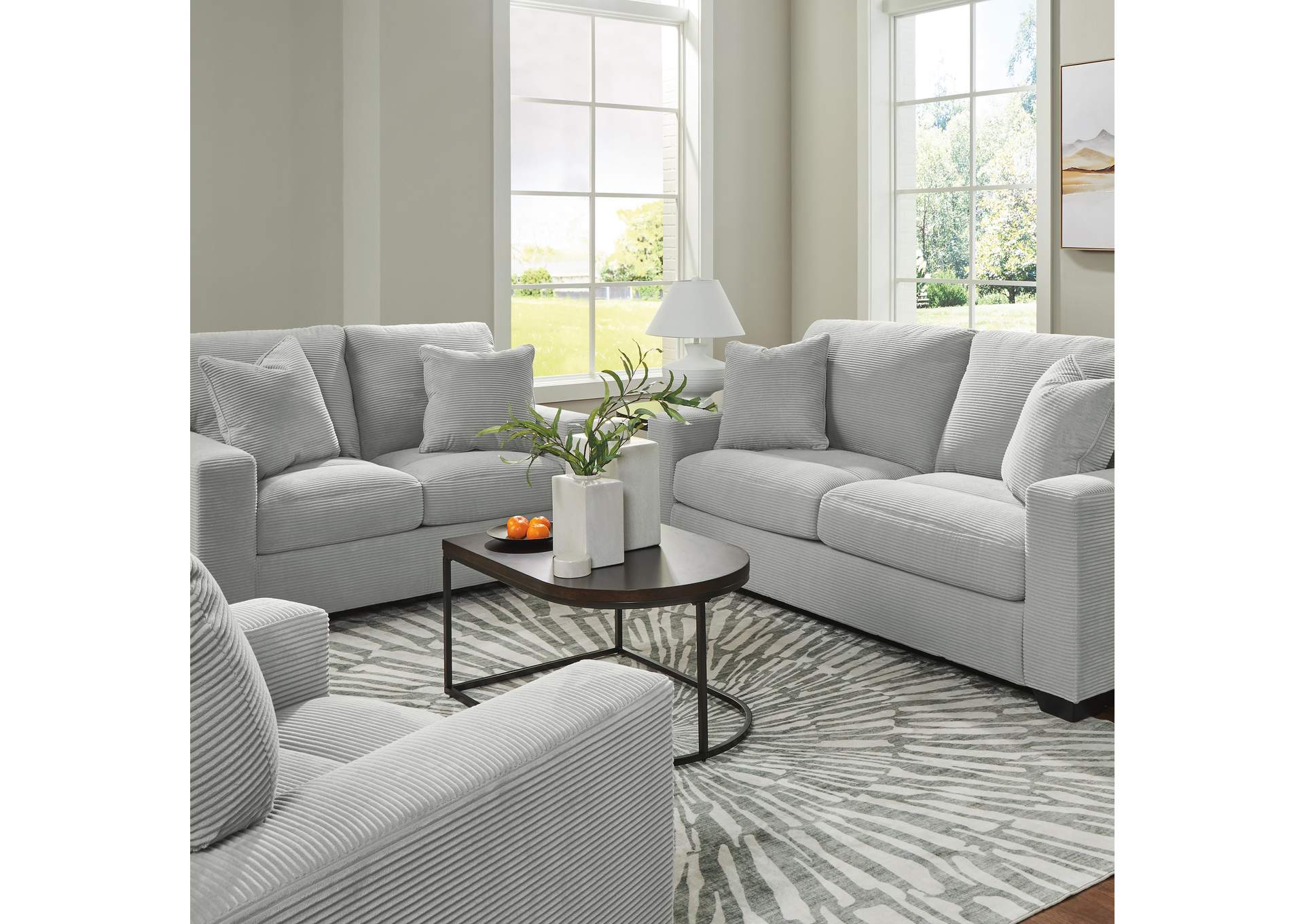 Amesley Sofa image 10