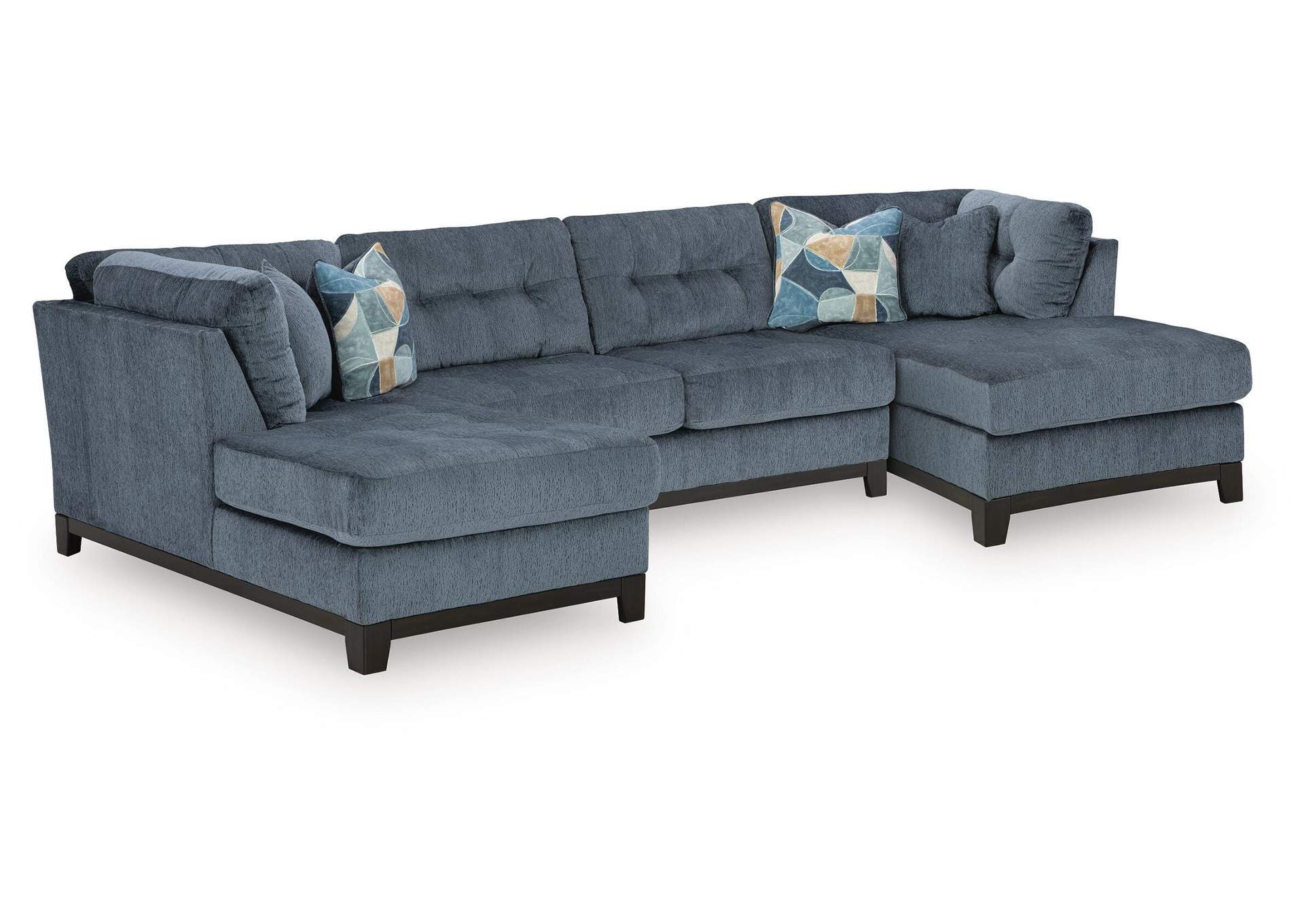 Maxon Place 3-Piece Sectional with Chaise image 1