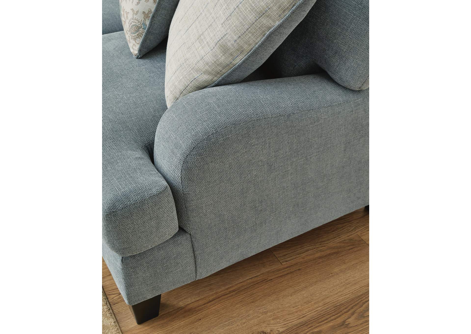 Talysee Sofa image 5