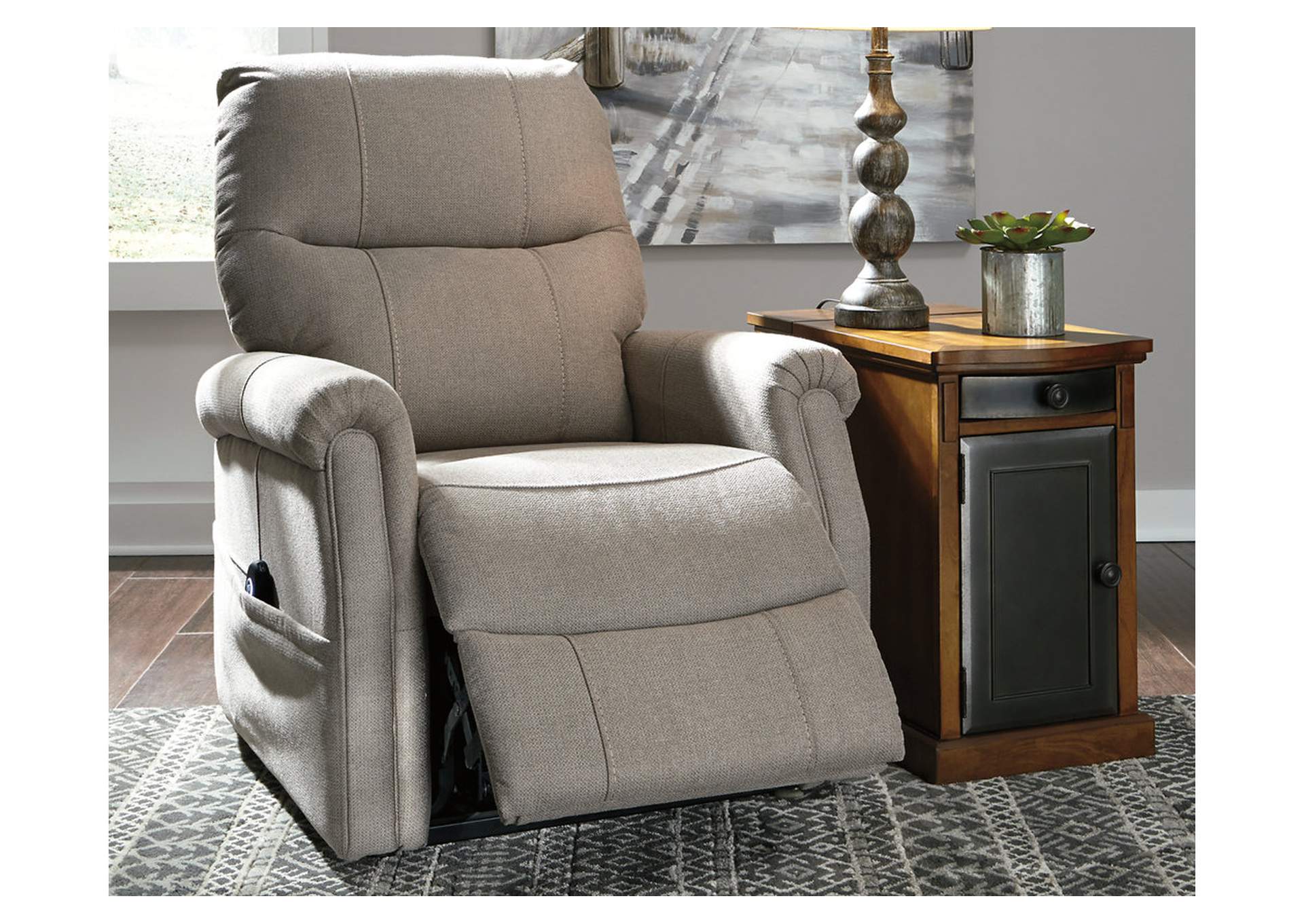 Markridge Power Lift Recliner