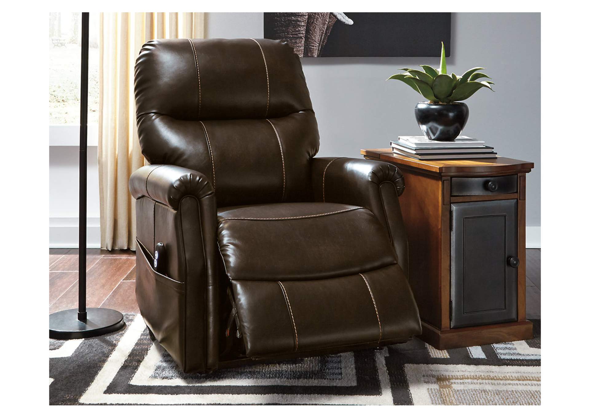 Markridge Power Lift Recliner