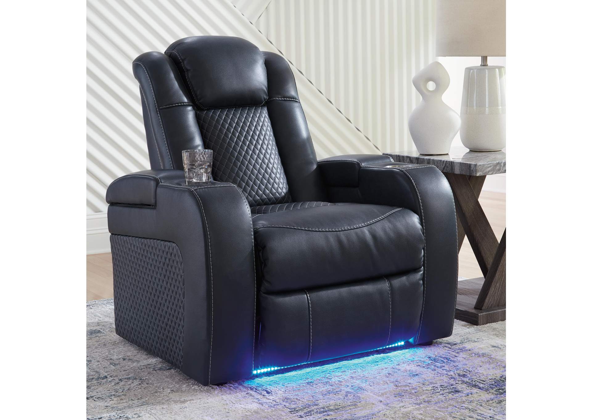 Fyne-Dyme Power Recliner image 5
