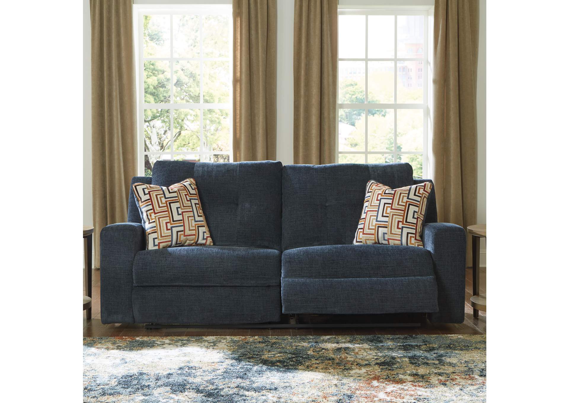 Danum Reclining Sofa image 4