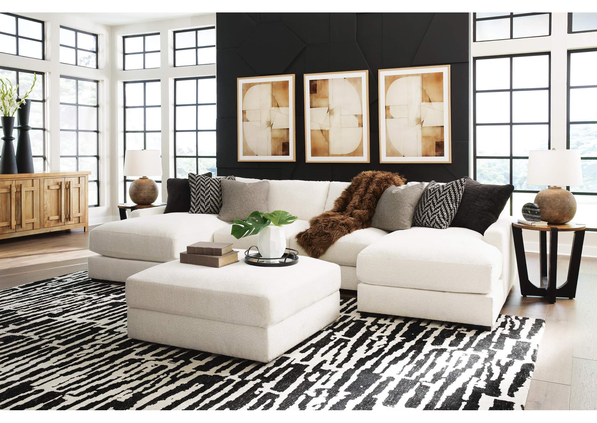 Elissa Court 4-Piece Sectional image 3