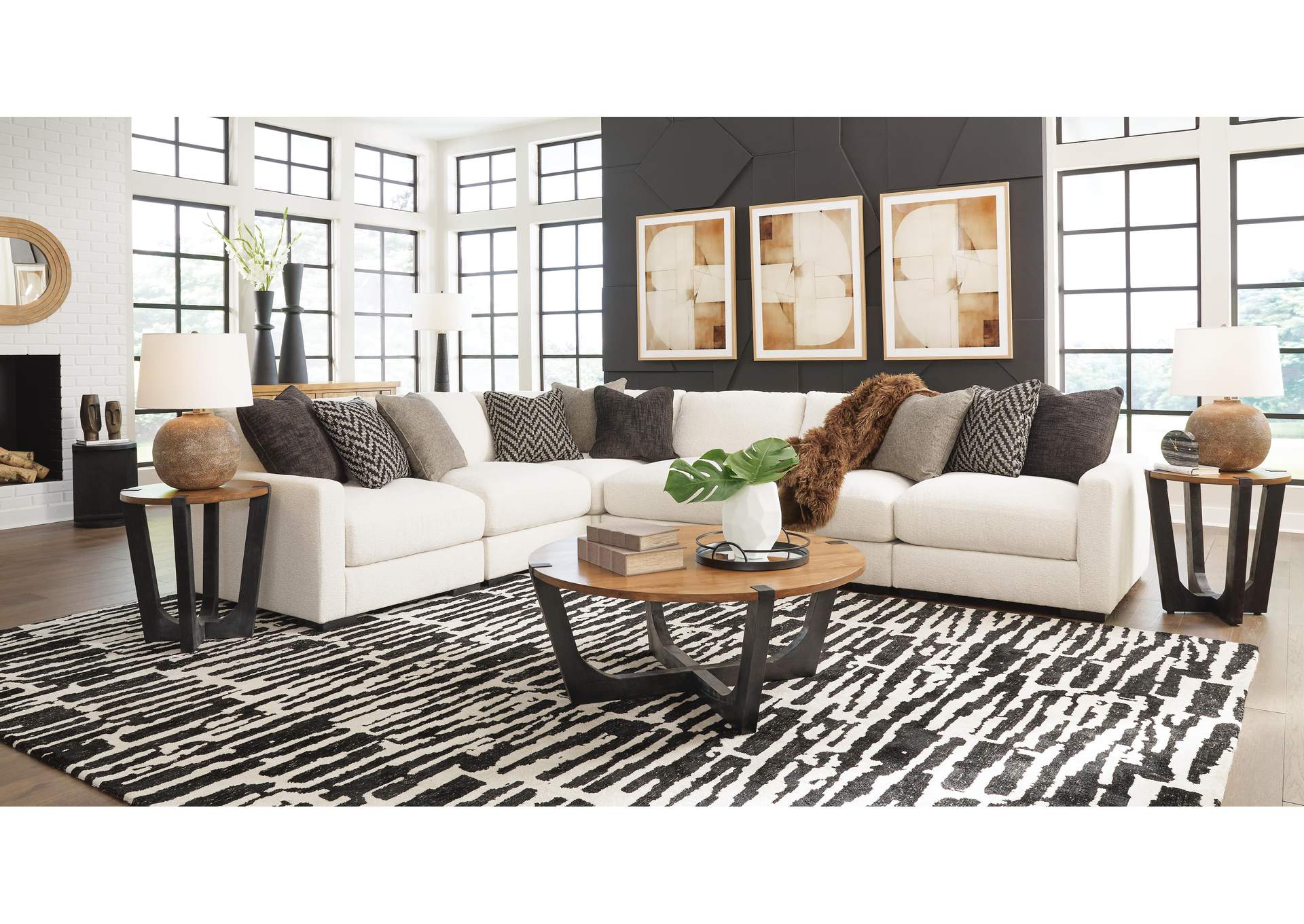 Elissa Court 6-Piece Sectional image 4