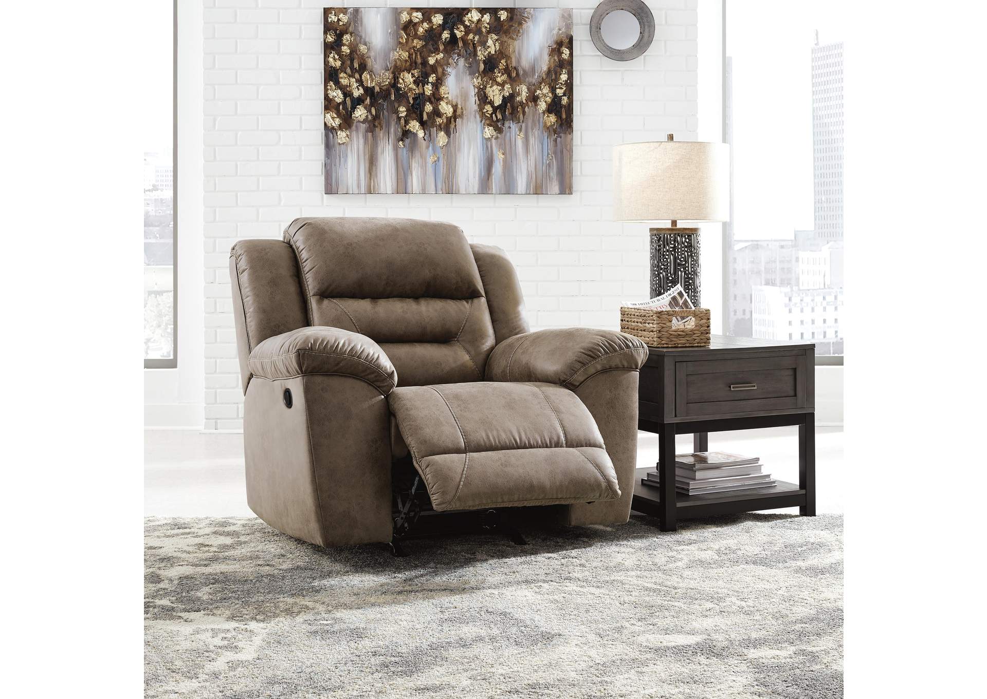 Stoneland Recliner image 4
