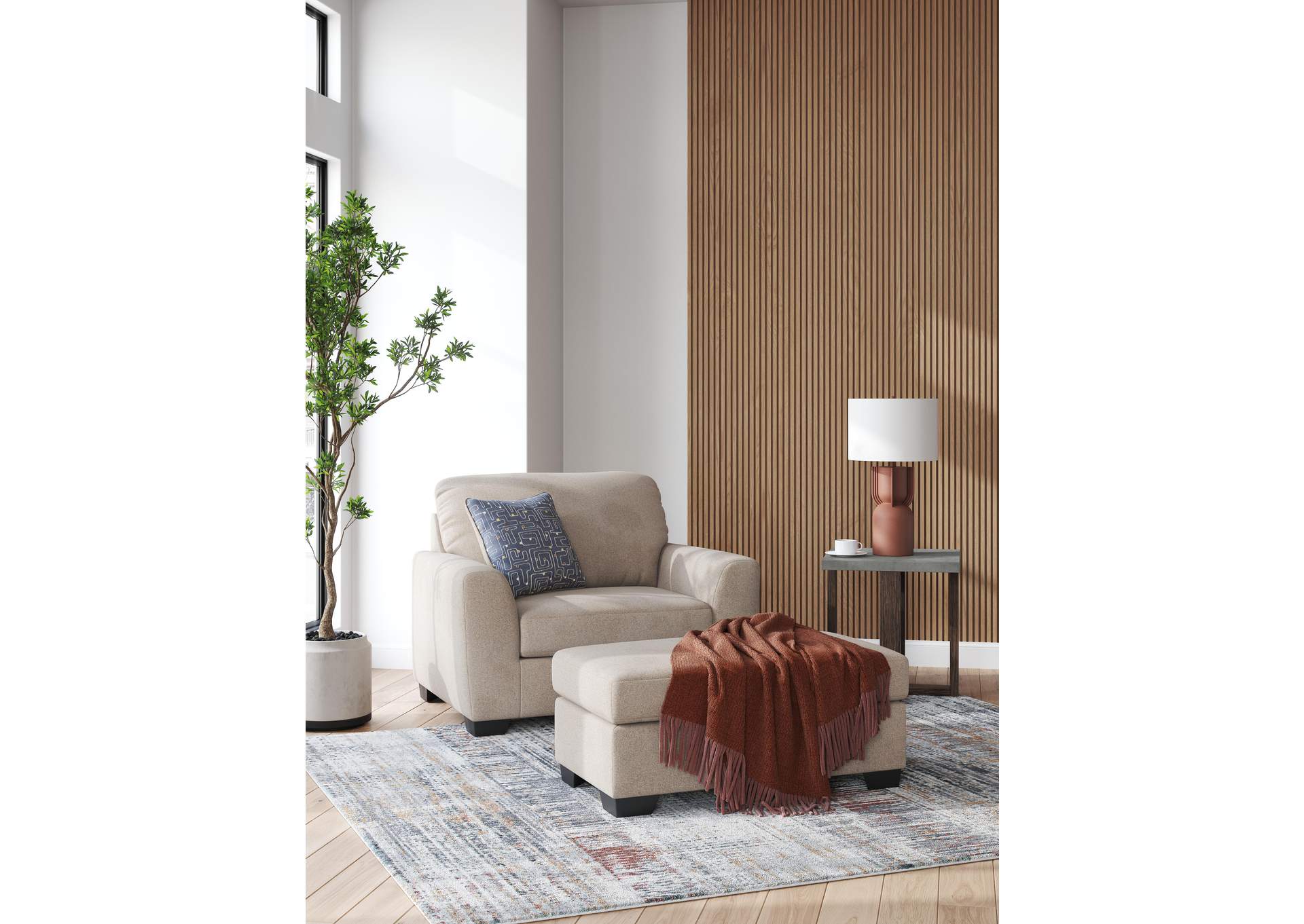 Panola Oversized Chair image 11