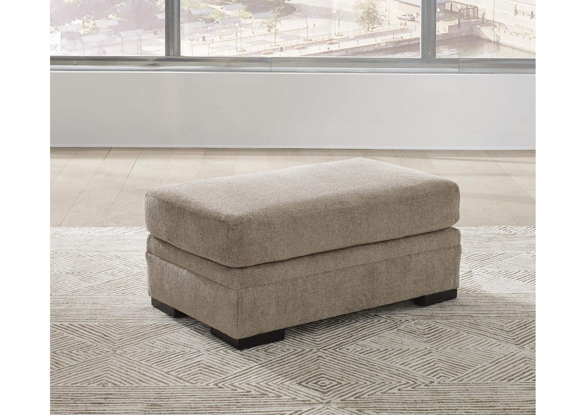 Kimbridge Chair and Ottoman image 9