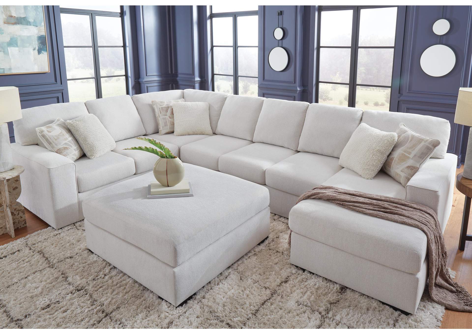 Leighelli 4-Piece Sectional with Chaise image 7