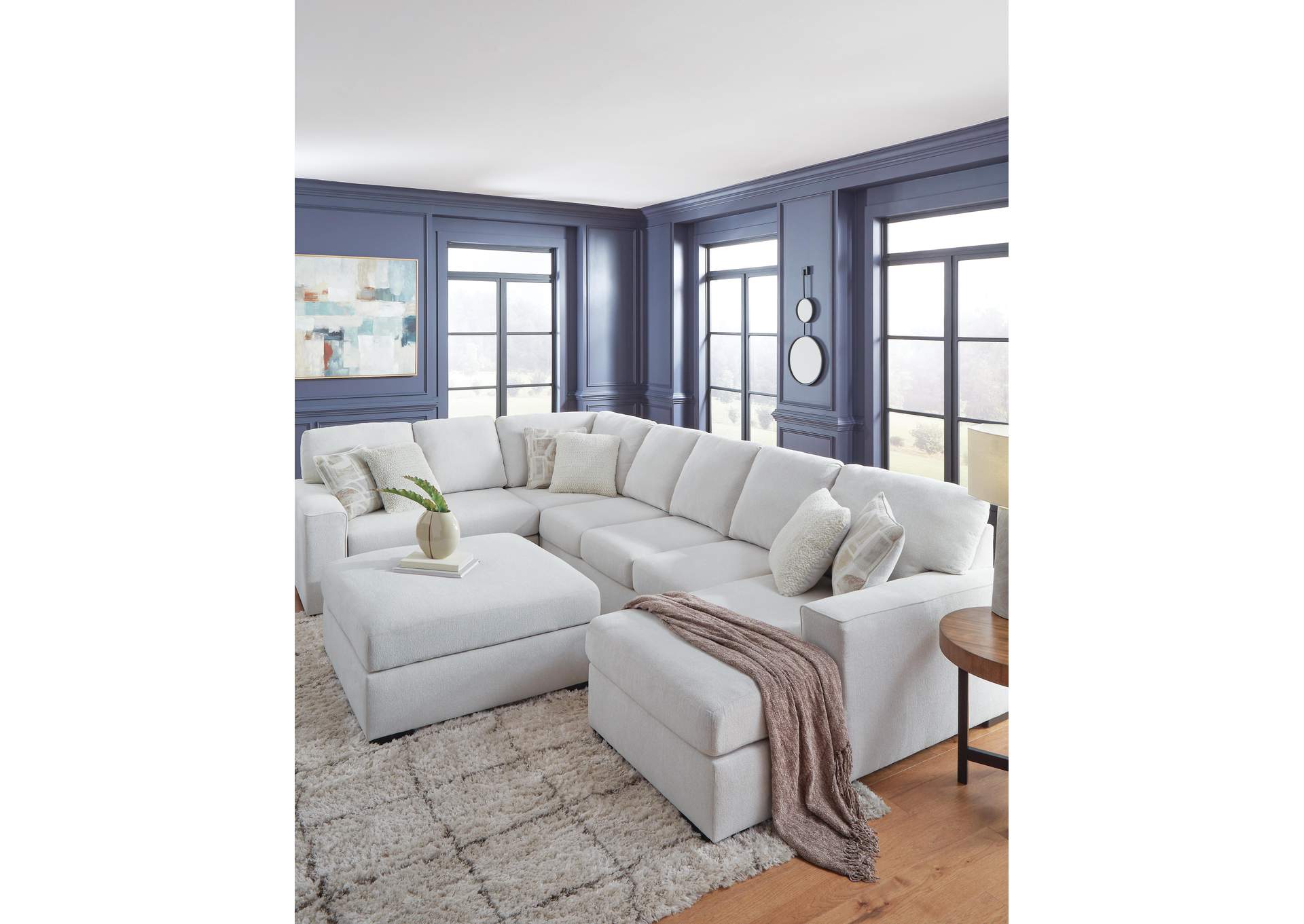 Leighelli 4-Piece Sectional with Chaise image 11