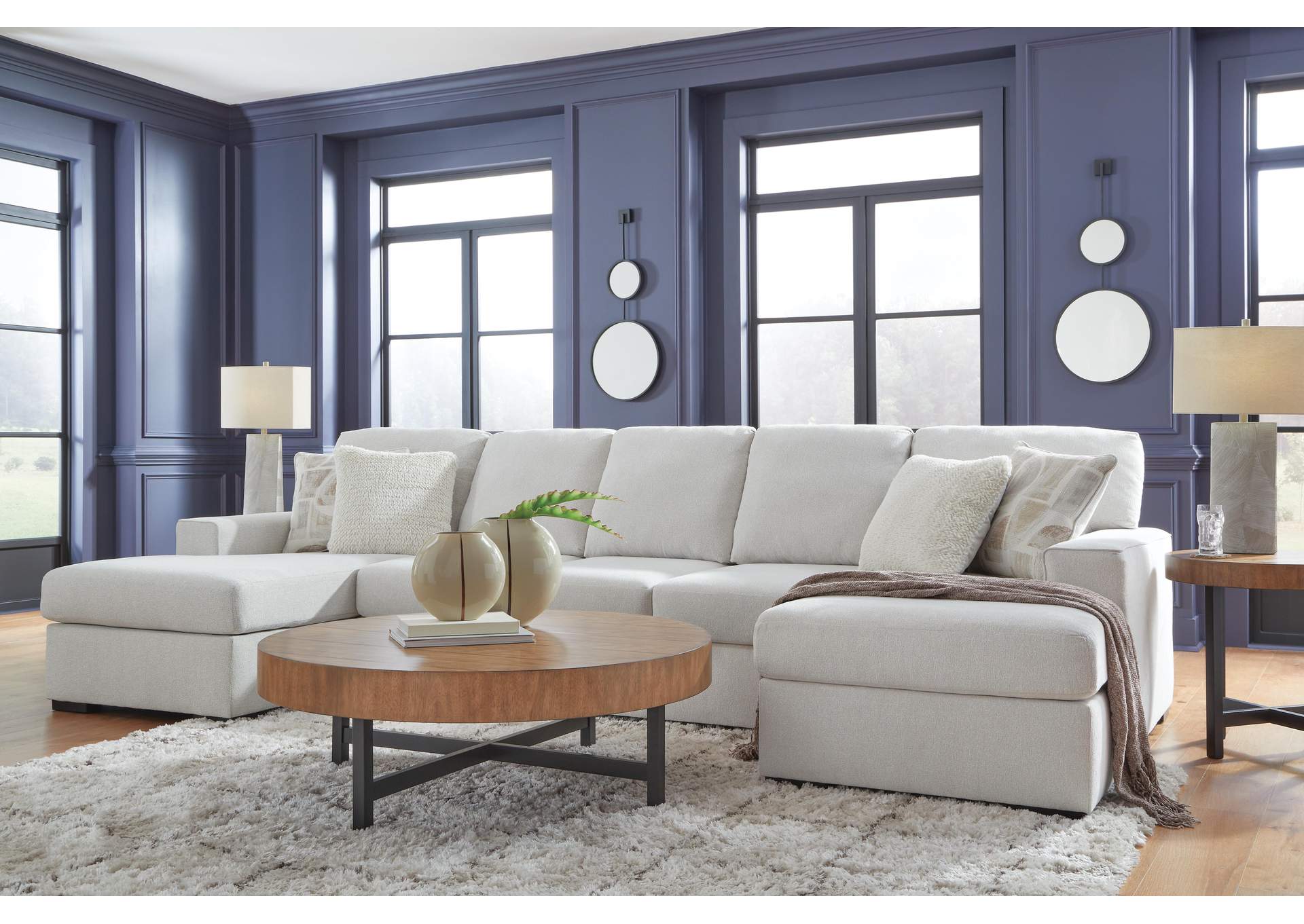 Leighelli 3-Piece Sectional with Chaise image 3