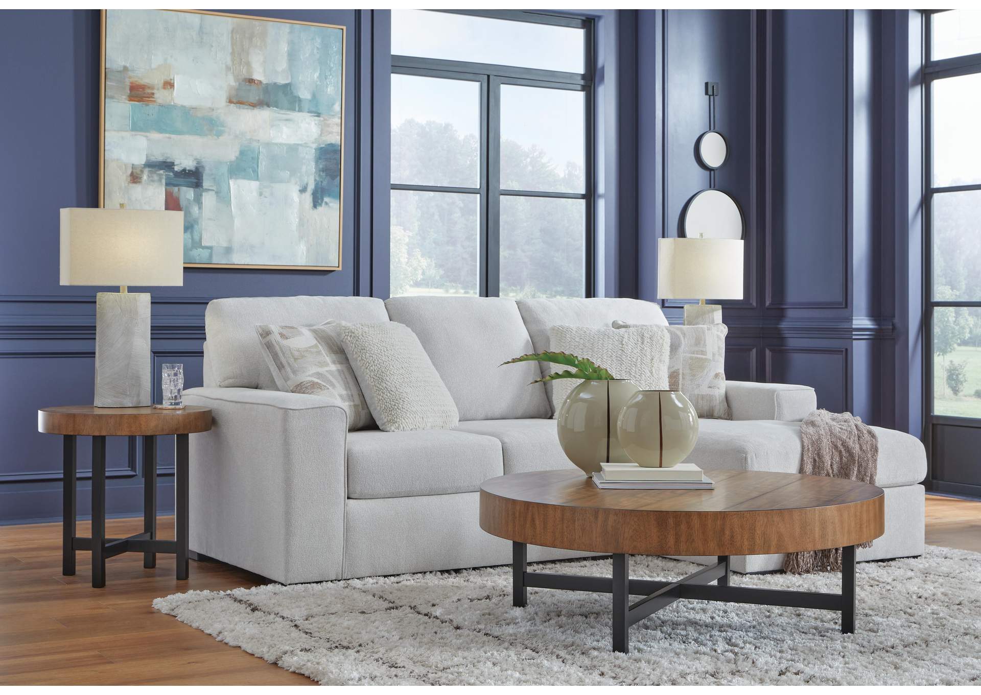 Leighelli 2-Piece Sectional with Chaise image 3