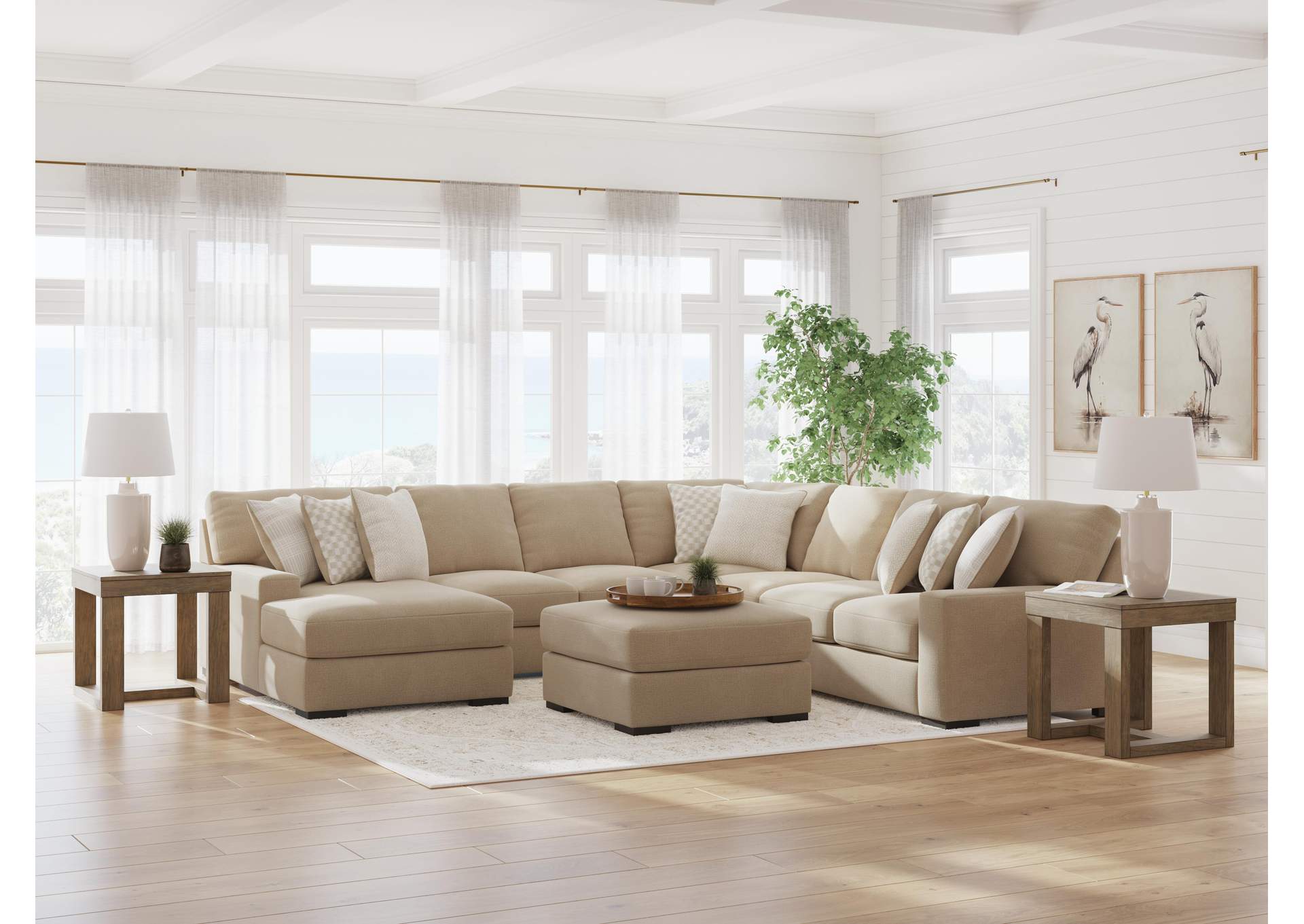 Larce 5-Piece Sectional with Chaise image 5