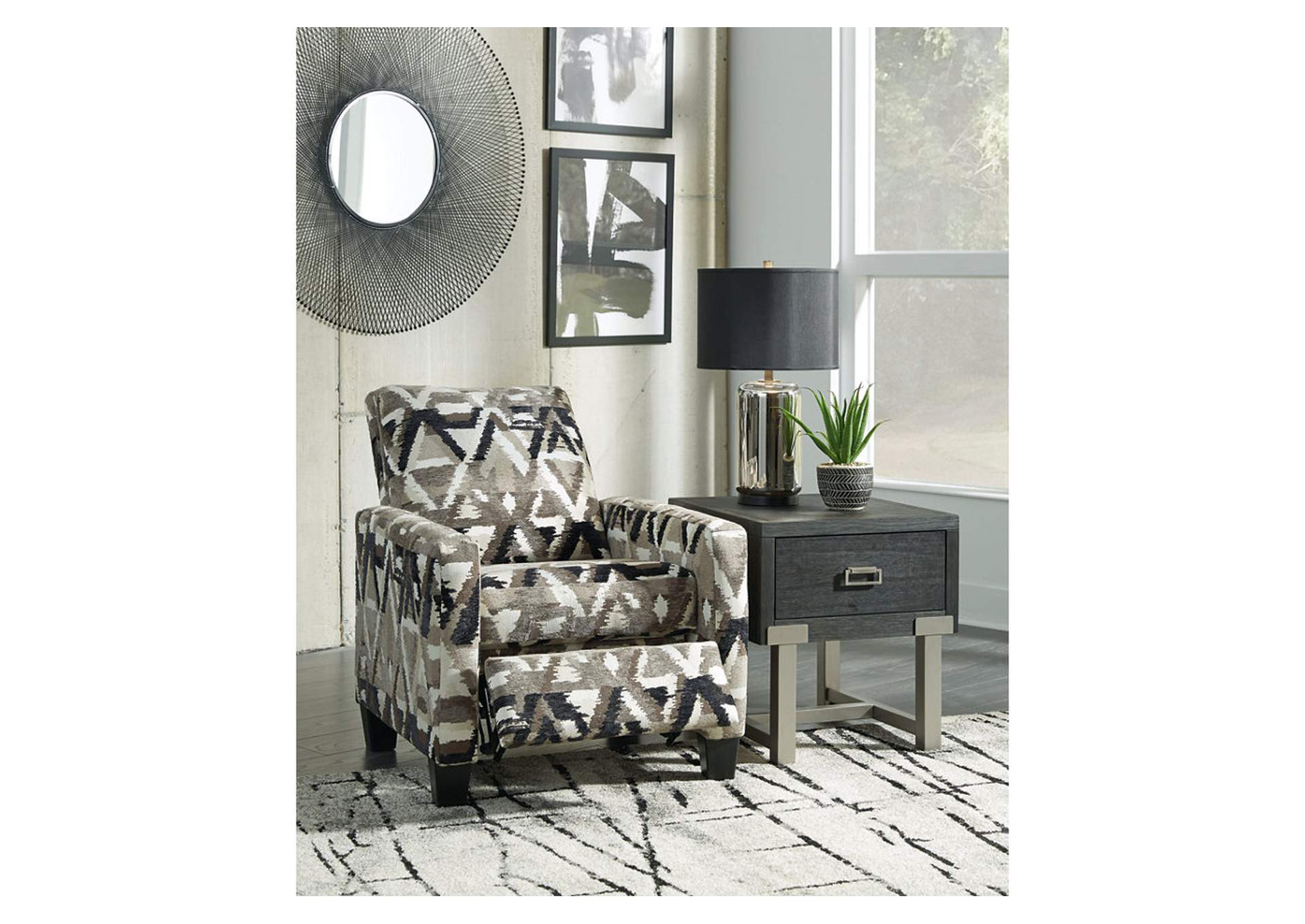 Colleyville Recliner image 3