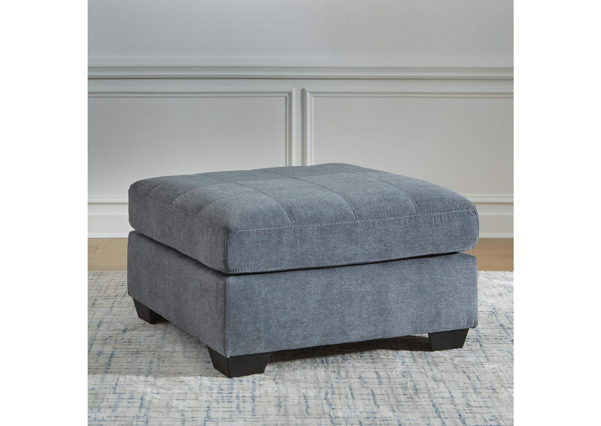 Marleton Oversized Accent Ottoman image 4