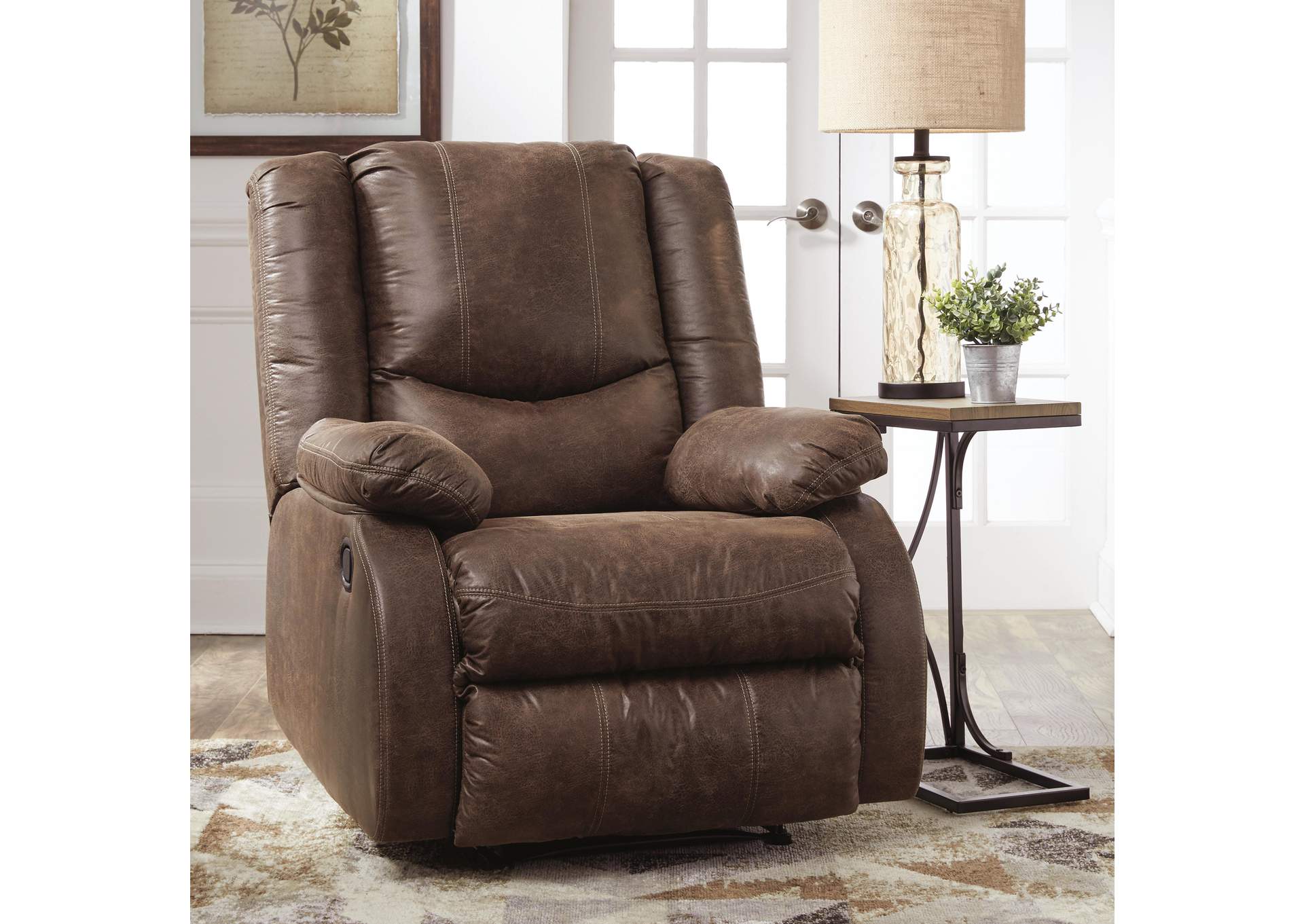 Bladewood Recliner image 3