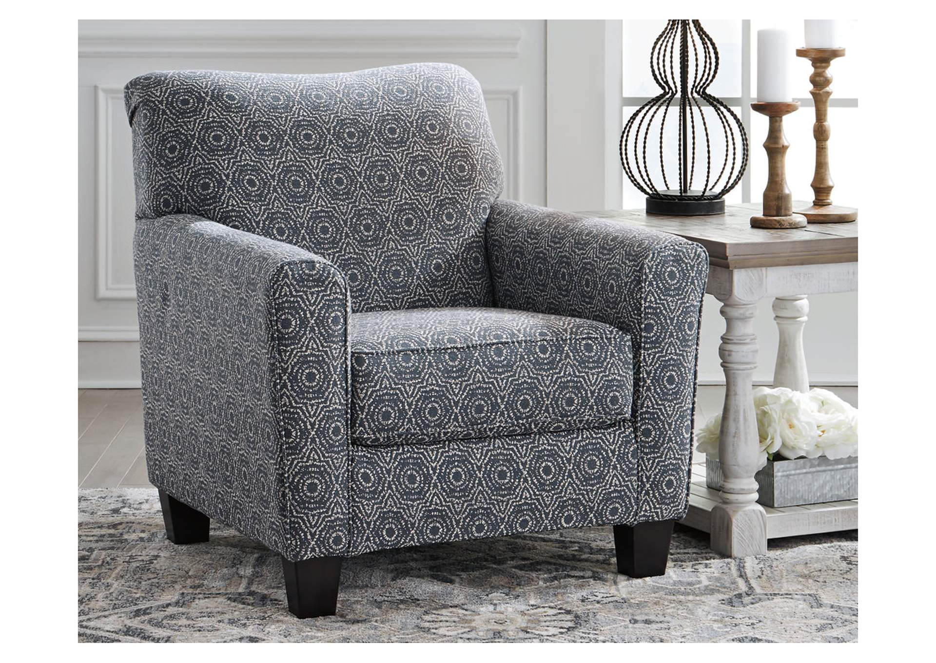 Brinsmade Accent Chair image 2