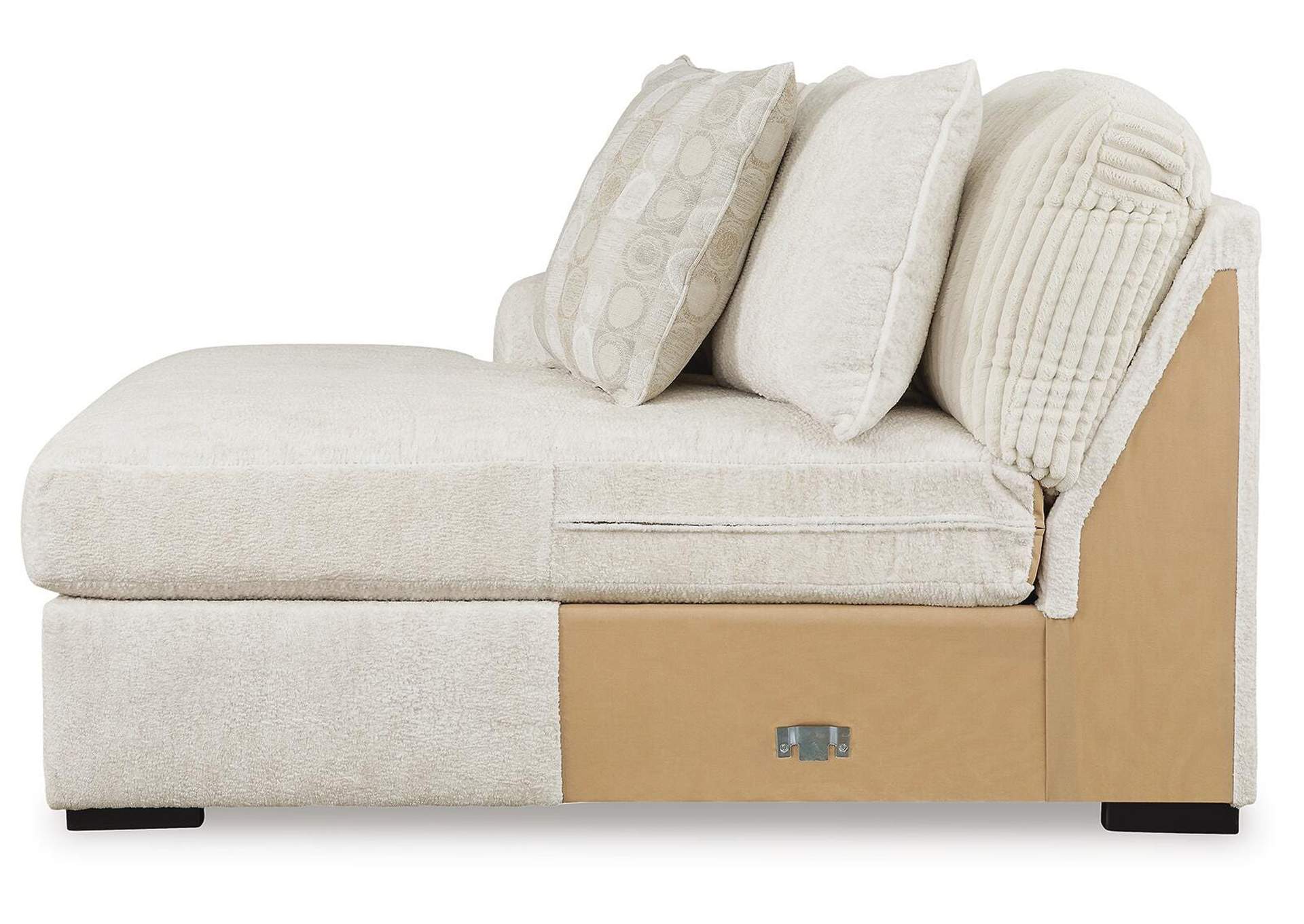 Chessington 2-Piece Sectional with Ottoman image 7