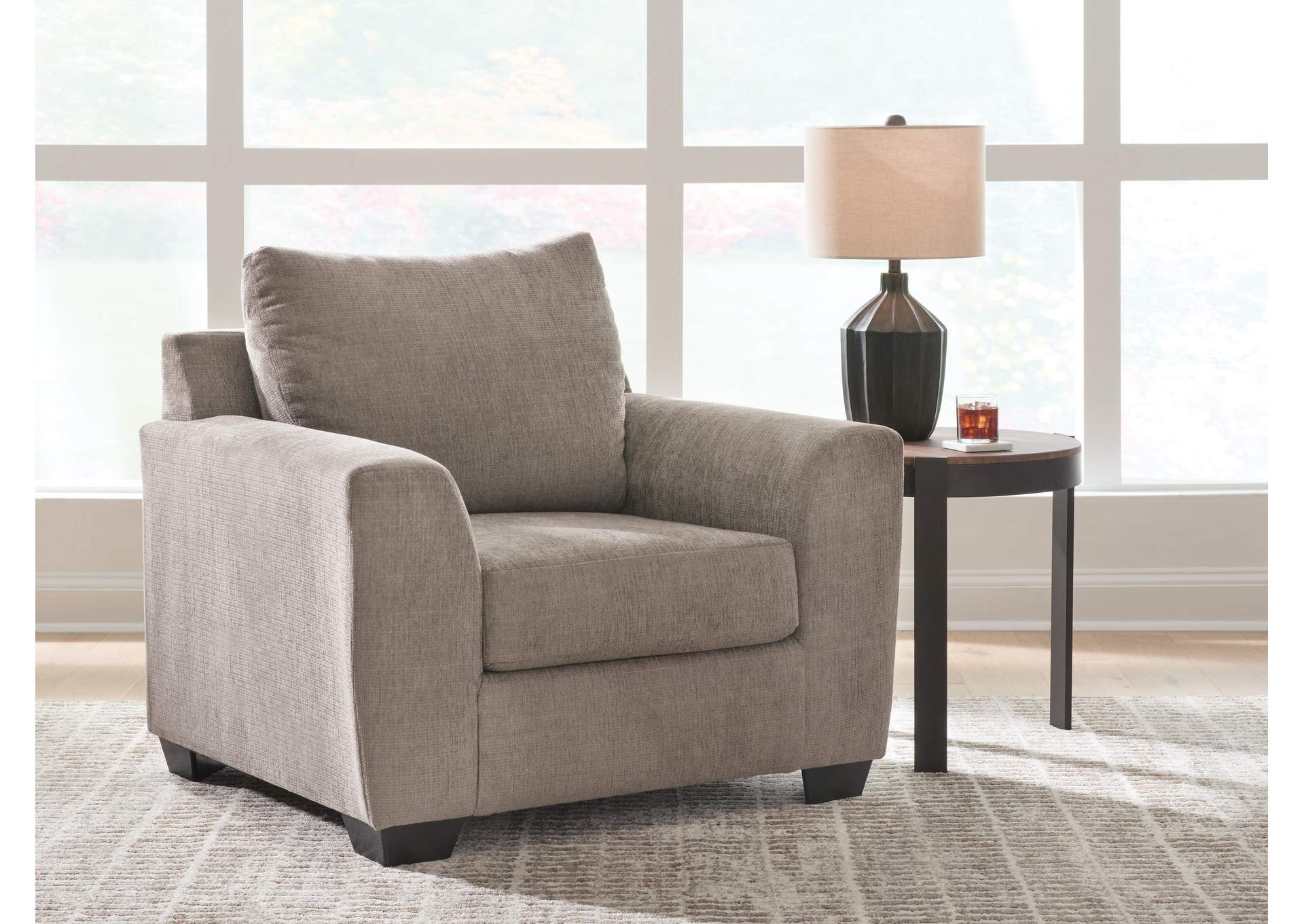 Loreo Chair image 2