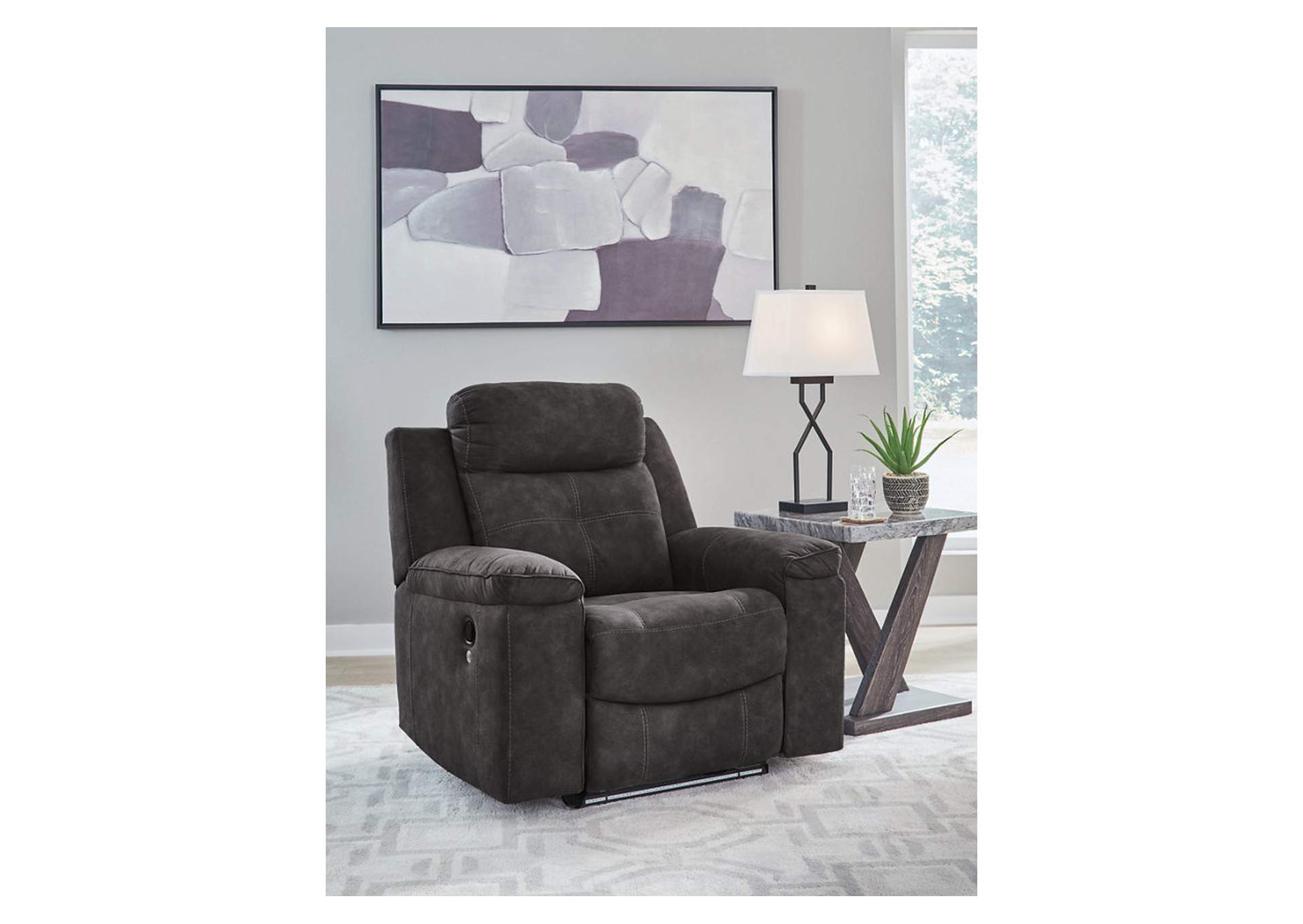 Brysonview Recliner image 2