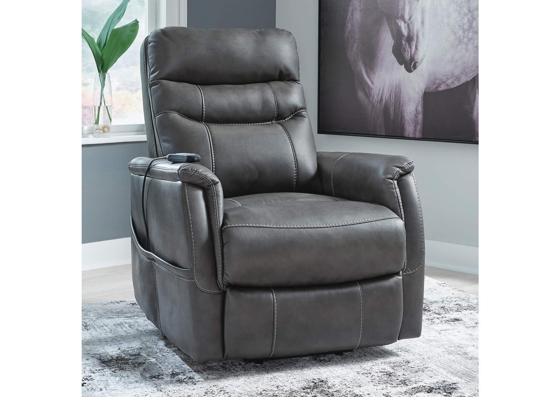 Strawbill Power Lift Recliner image 4