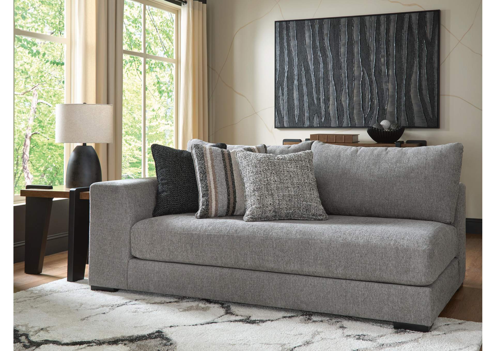 Creston Heights Left-Arm Facing Corner Chaise image 4