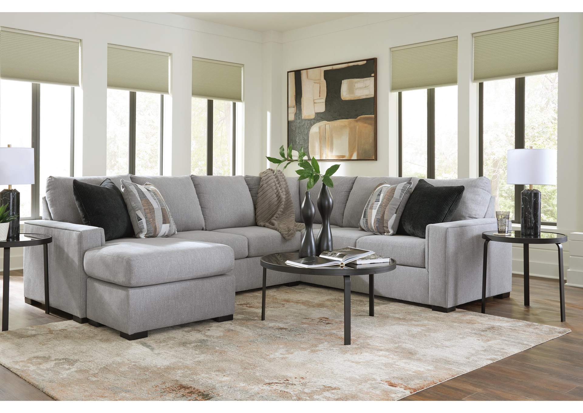 Lakepoint 2-Piece Sectional with Chaise image 4