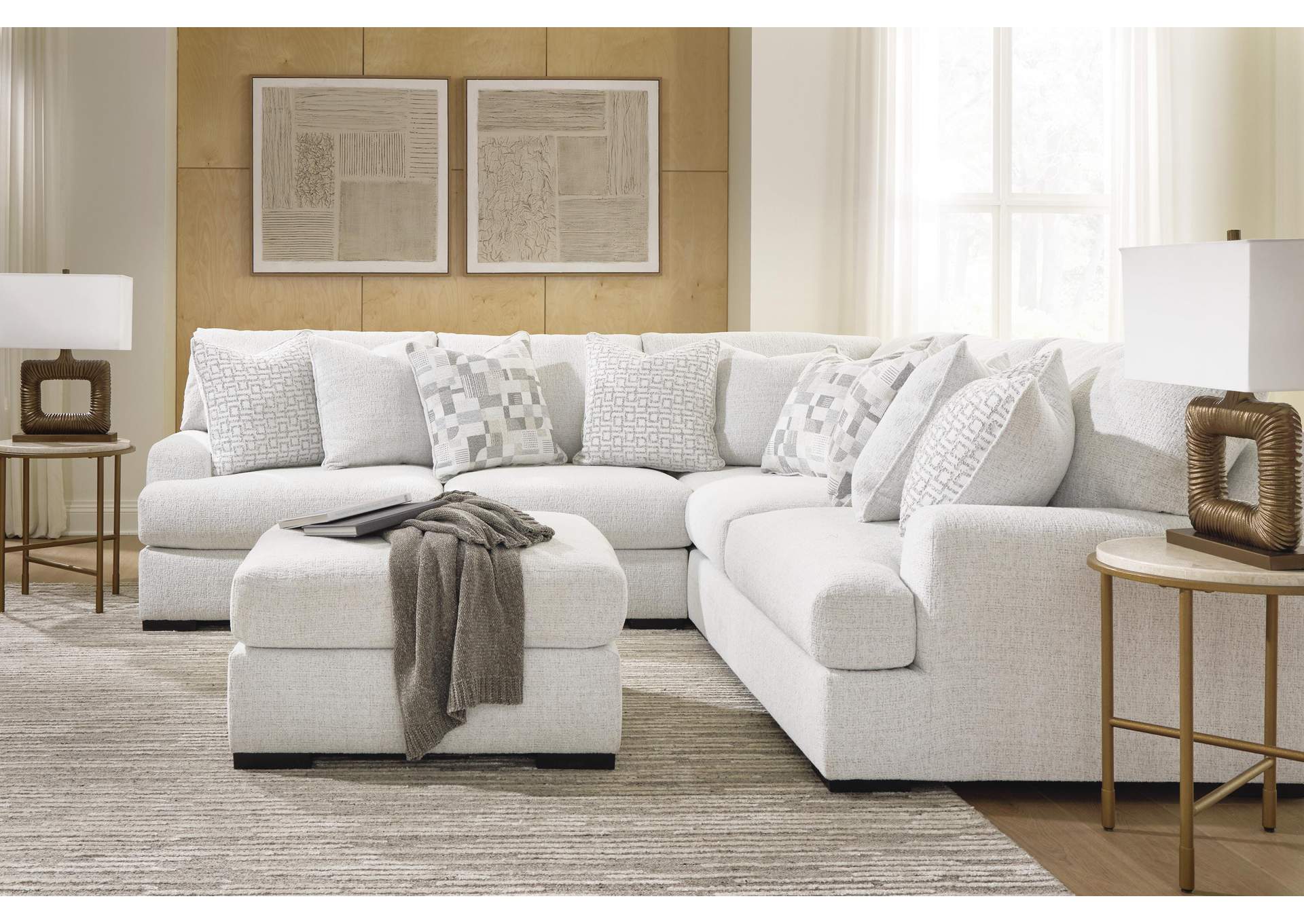 Misty-Lakes 3-Piece Sectional image 5