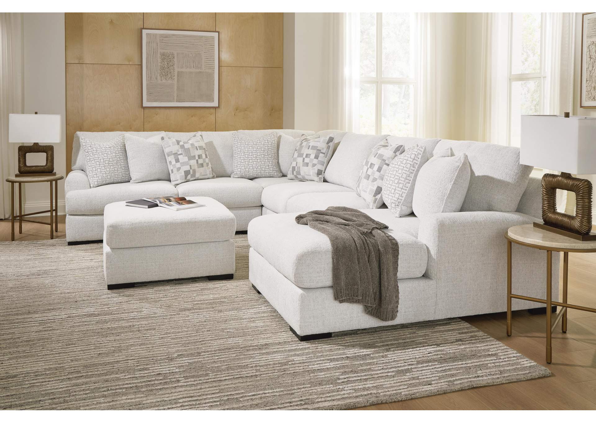 Misty-Lakes 5-Piece Sectional with Chaise image 3