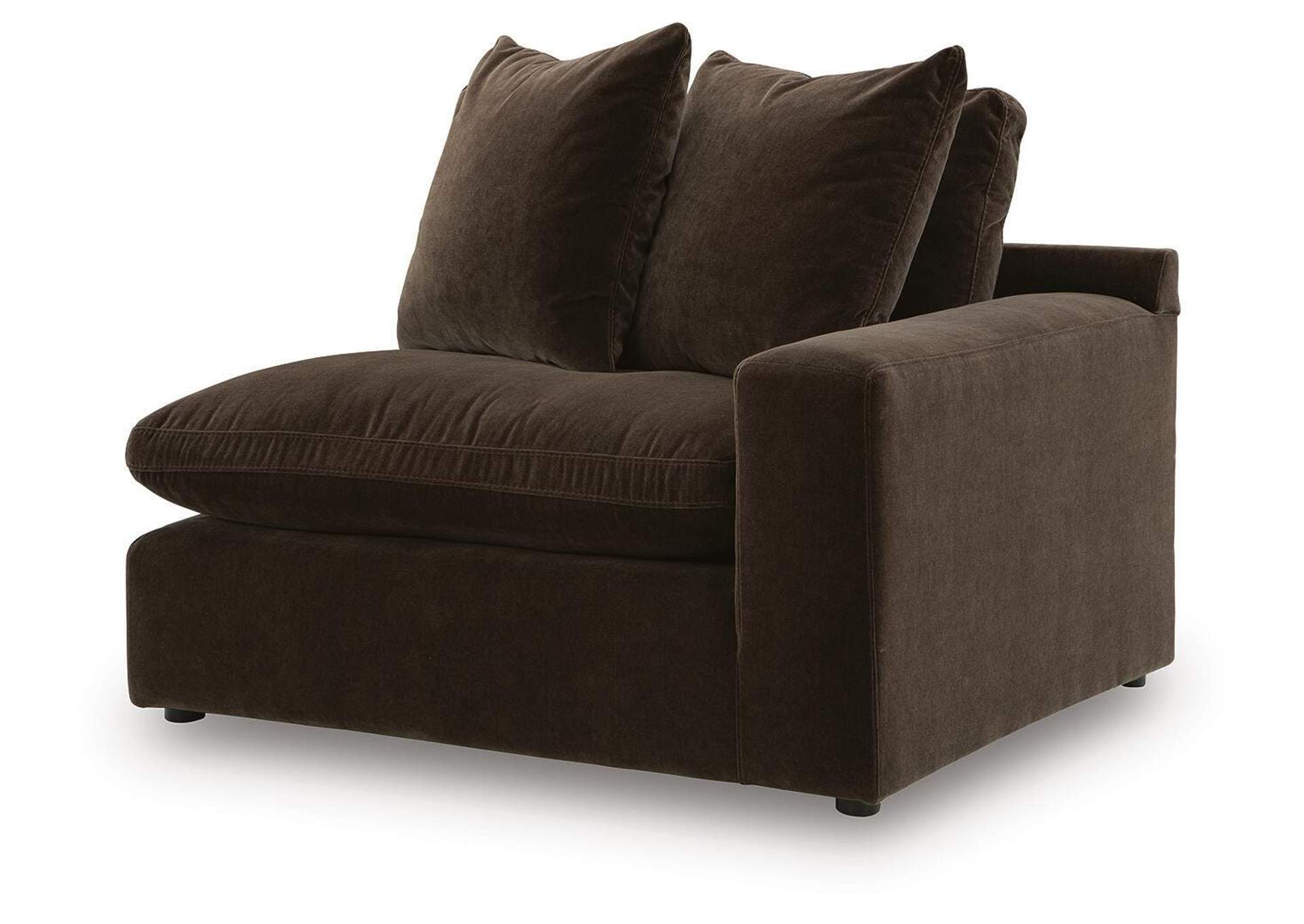 Maxton Heights 2-Piece Sectional Sofa image 6