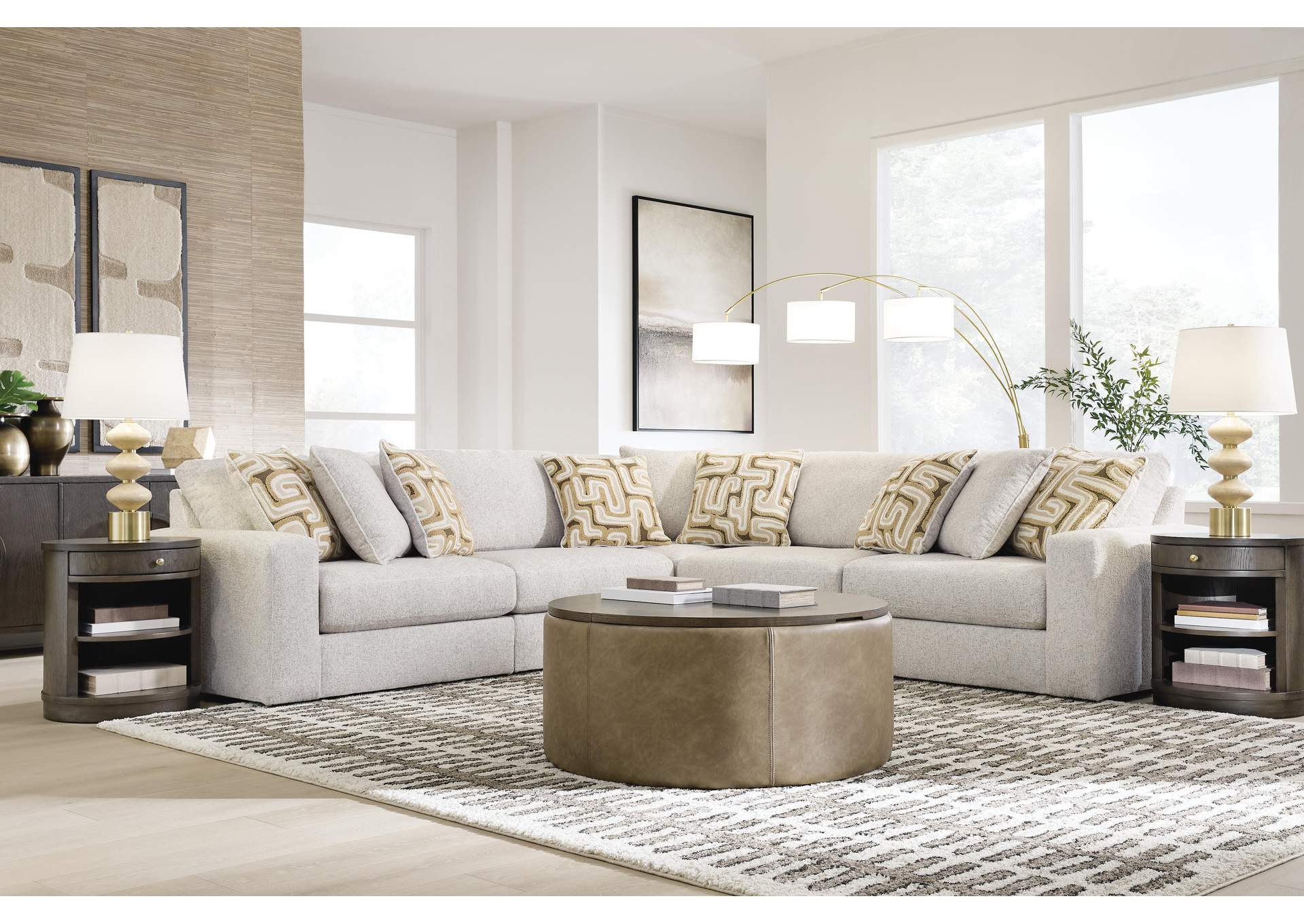 Kestrie 5-Piece Sectional image 2