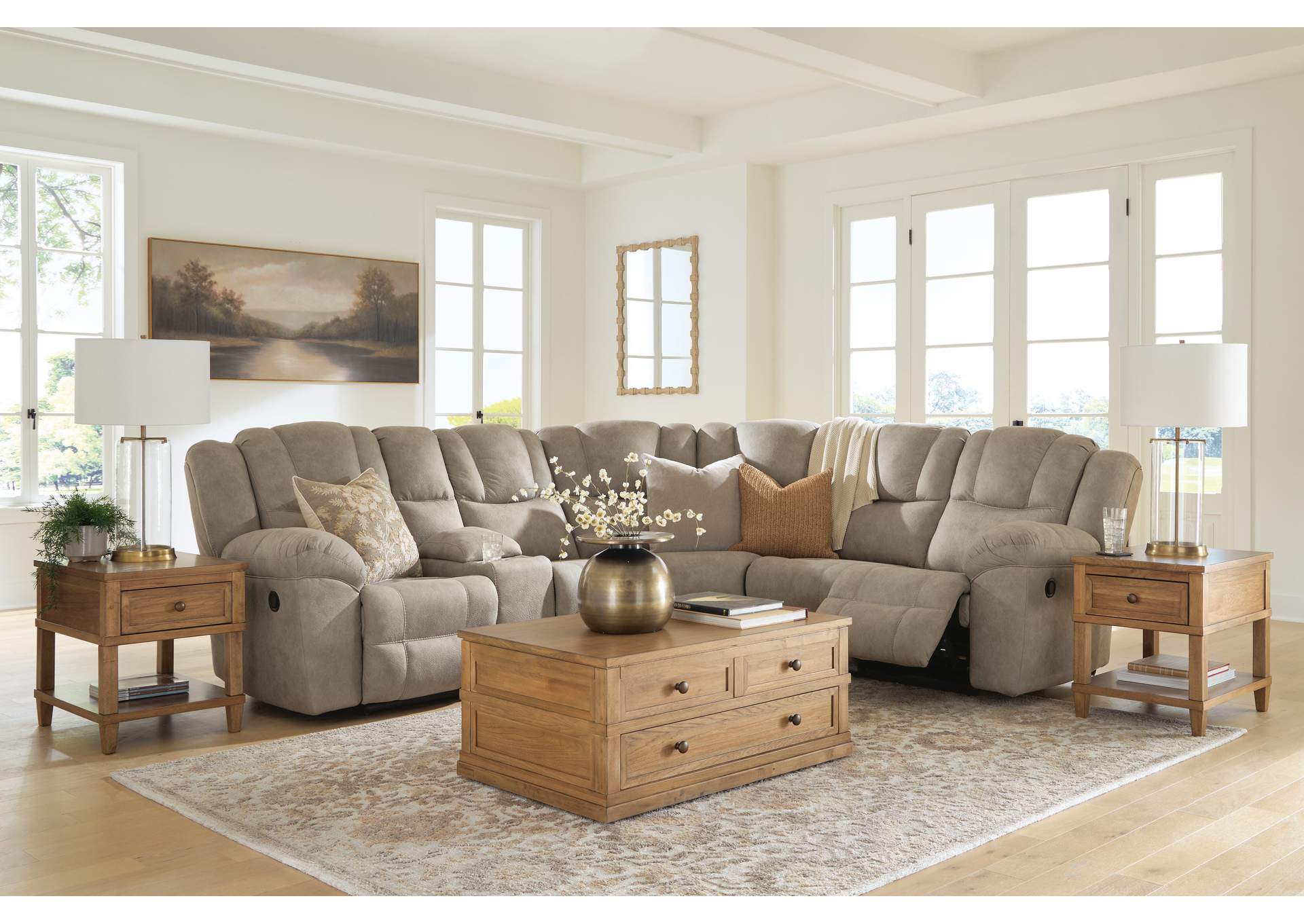 Pearce-Pike 3-Piece Reclining Sectional with Console image 2