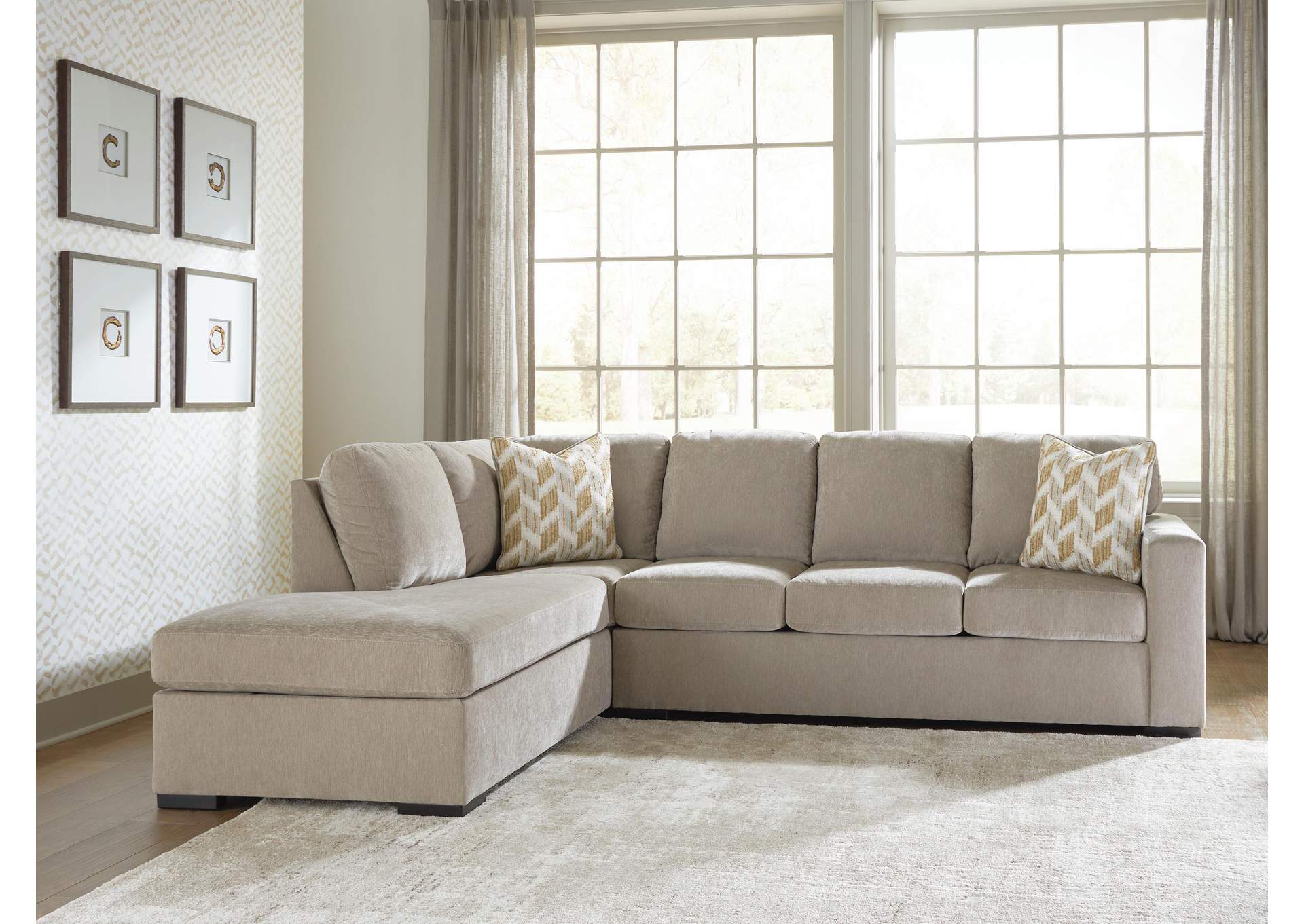 Bridgepoint 2-Piece Sectional with Chaise image 3