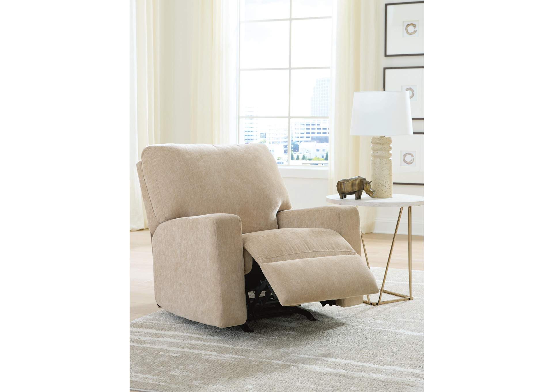 Bridgepoint Recliner image 5