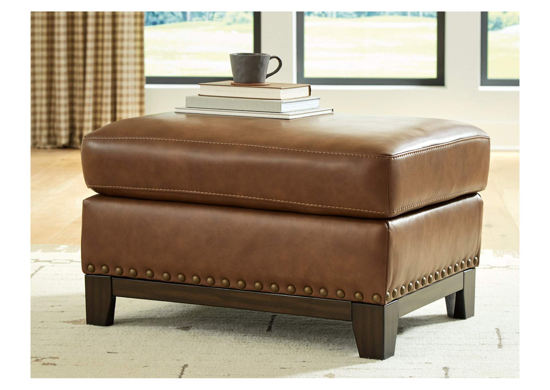 Saonara Ottoman image 2